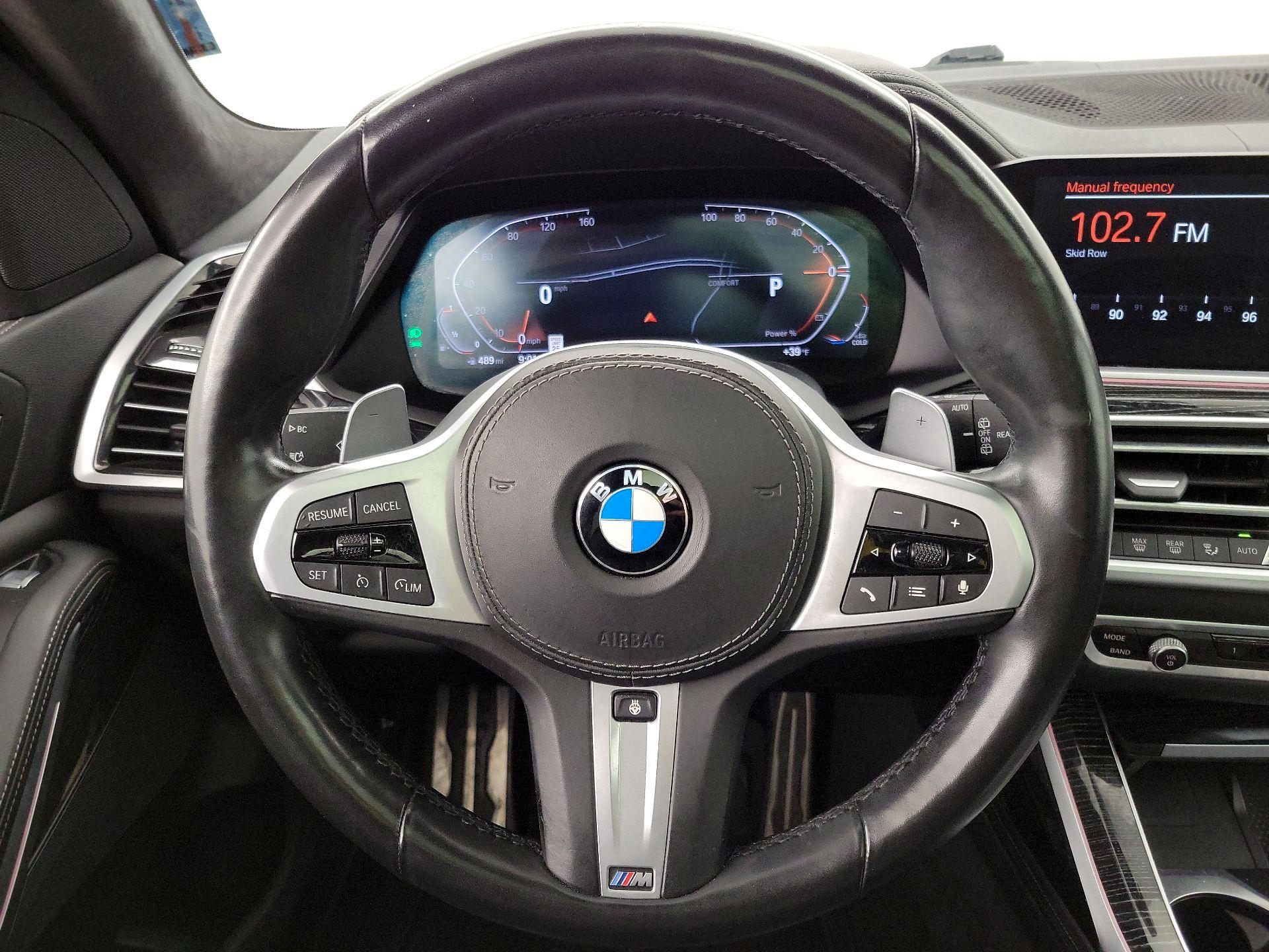 Thumbnail: 2022 BMW X7 - 10