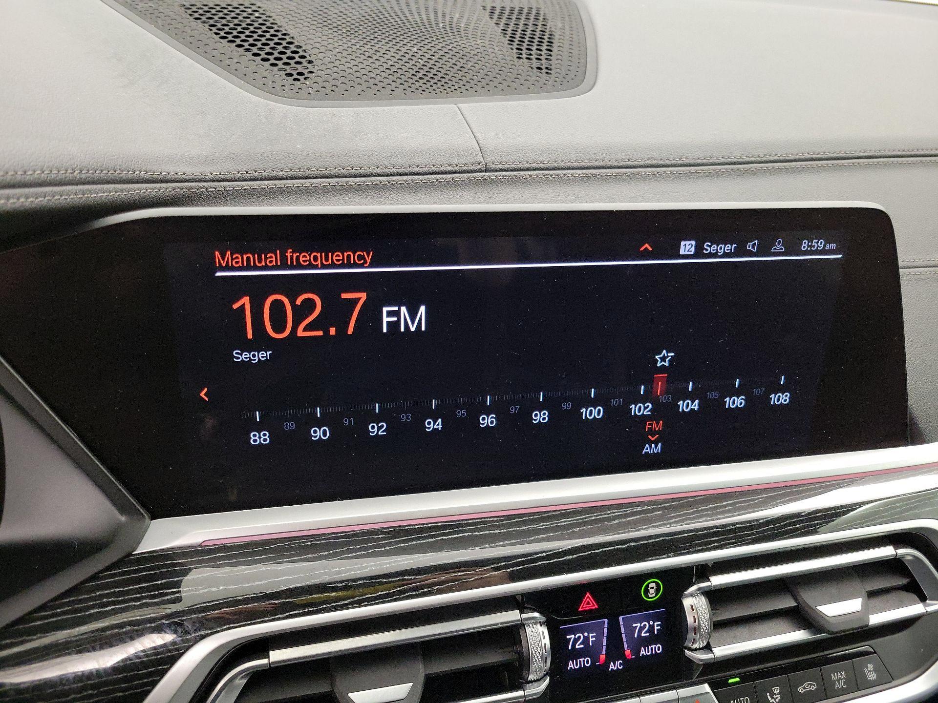 Thumbnail: 2022 BMW X7 - 16