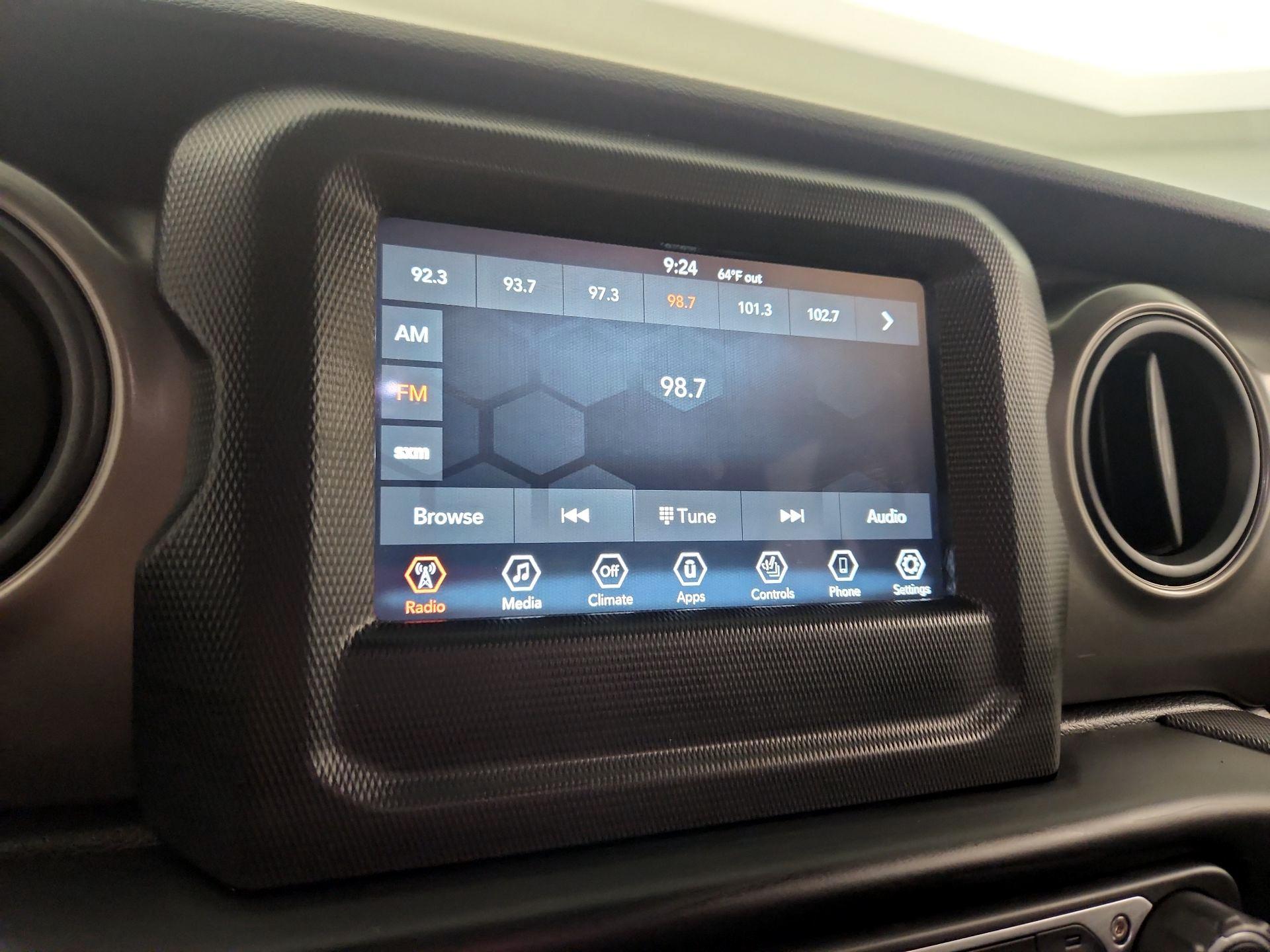 Thumbnail: 2022 Jeep Gladiator - 13