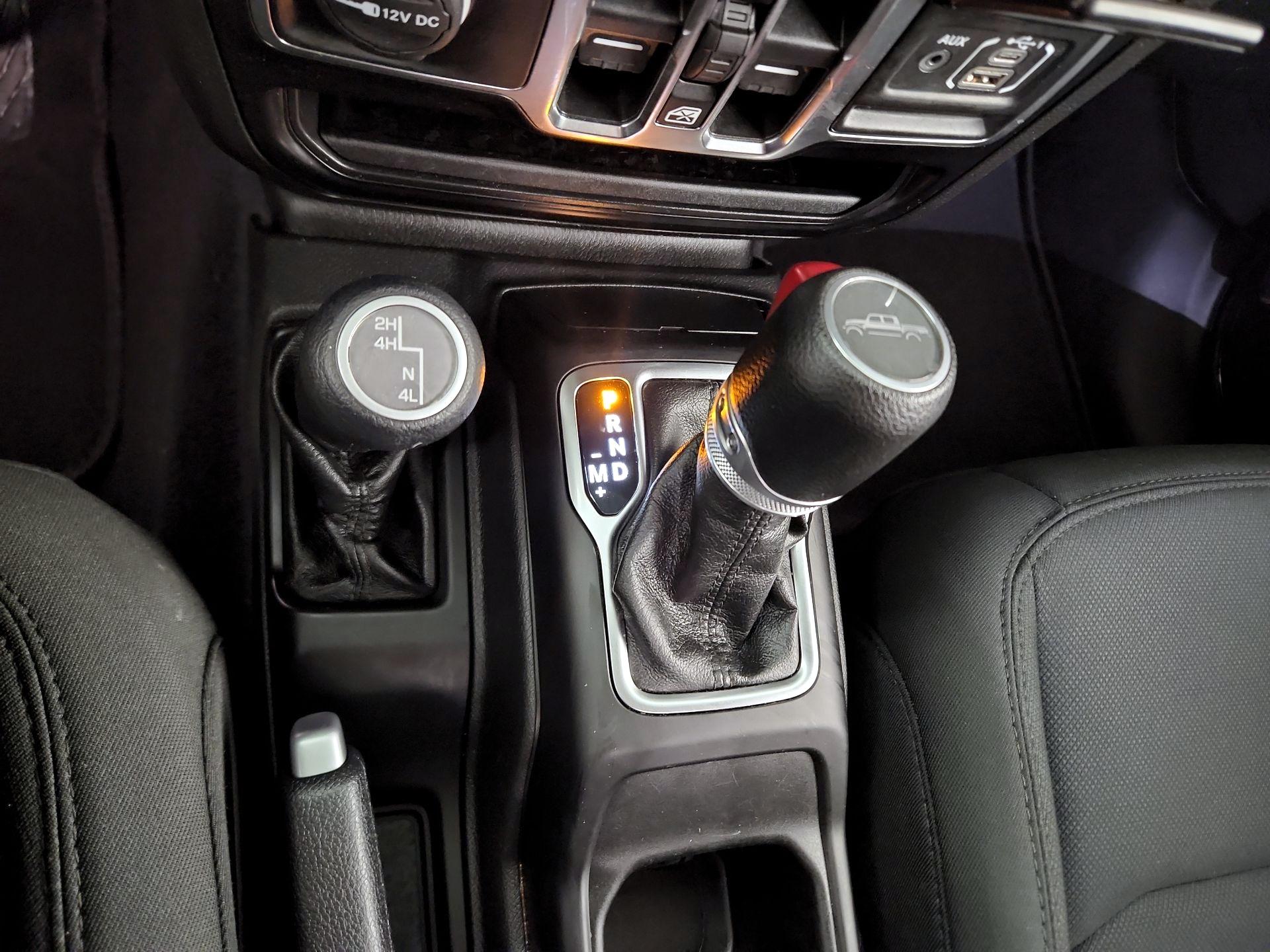 Thumbnail: 2022 Jeep Gladiator - 15