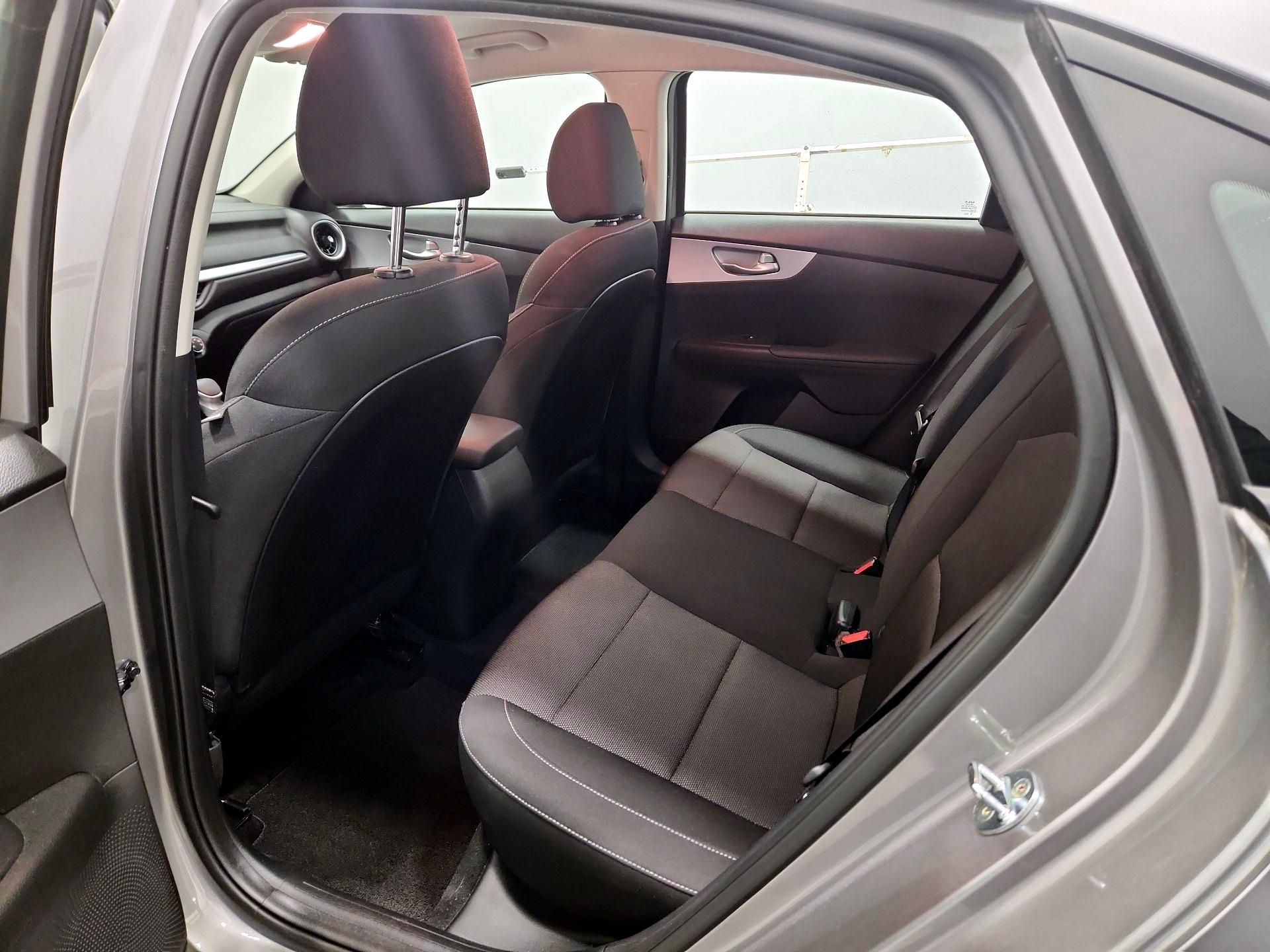 Thumbnail: 2023 Kia Forte - 19