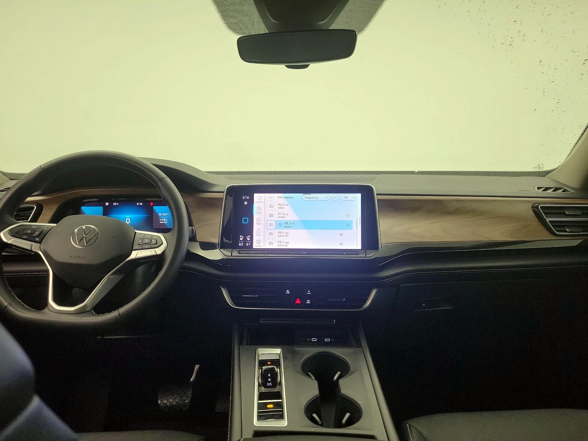 Thumbnail: 2024 Volkswagen Atlas - 9