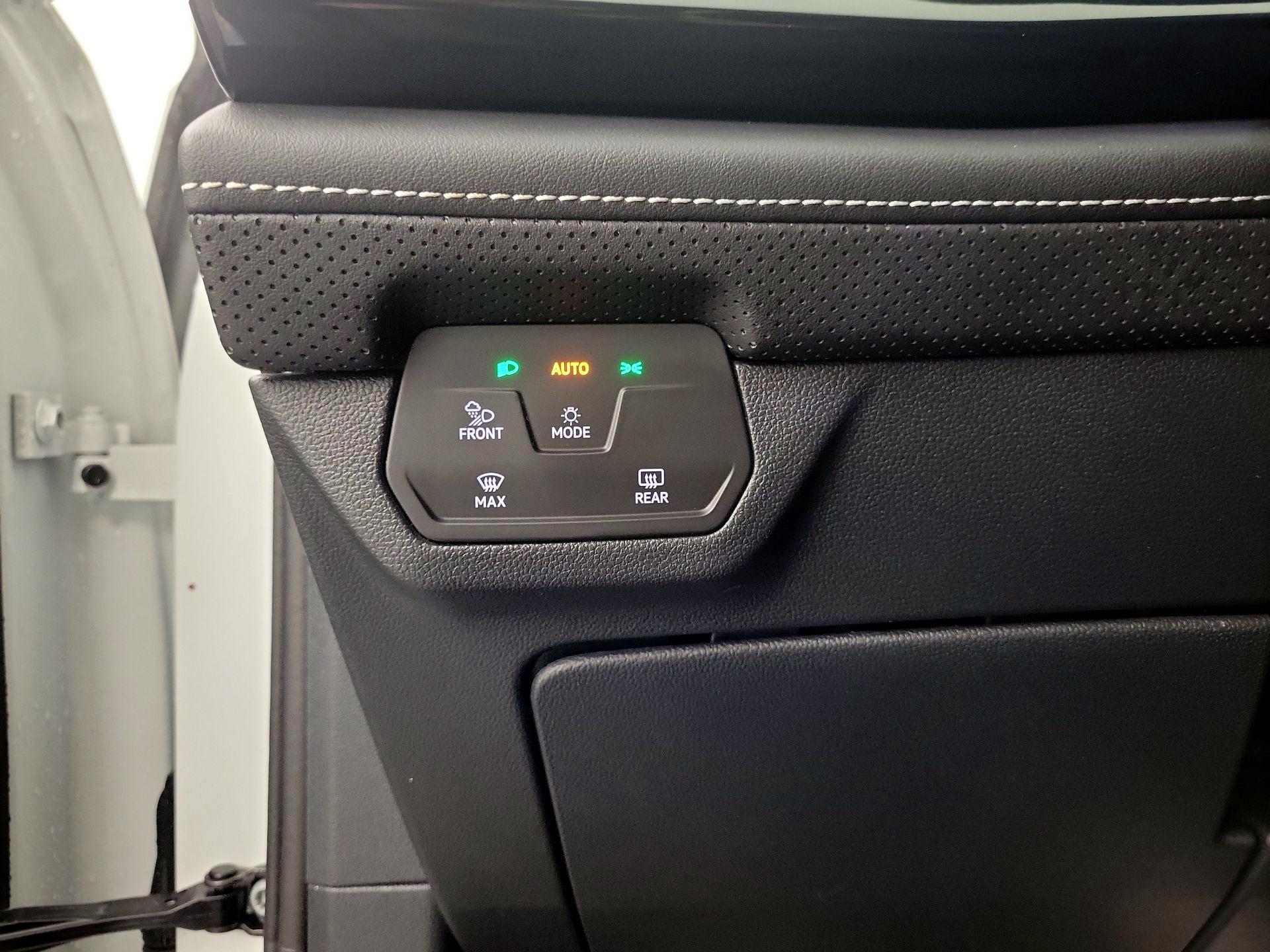 Thumbnail: 2024 Volkswagen Atlas - 13