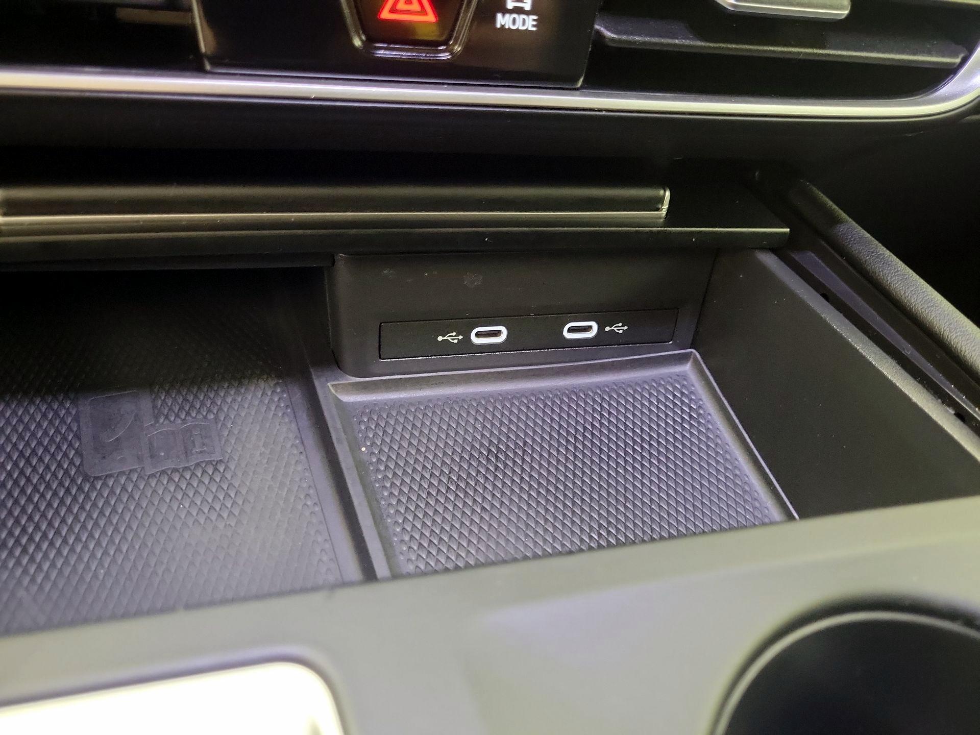 Thumbnail: 2024 Volkswagen Atlas - 18