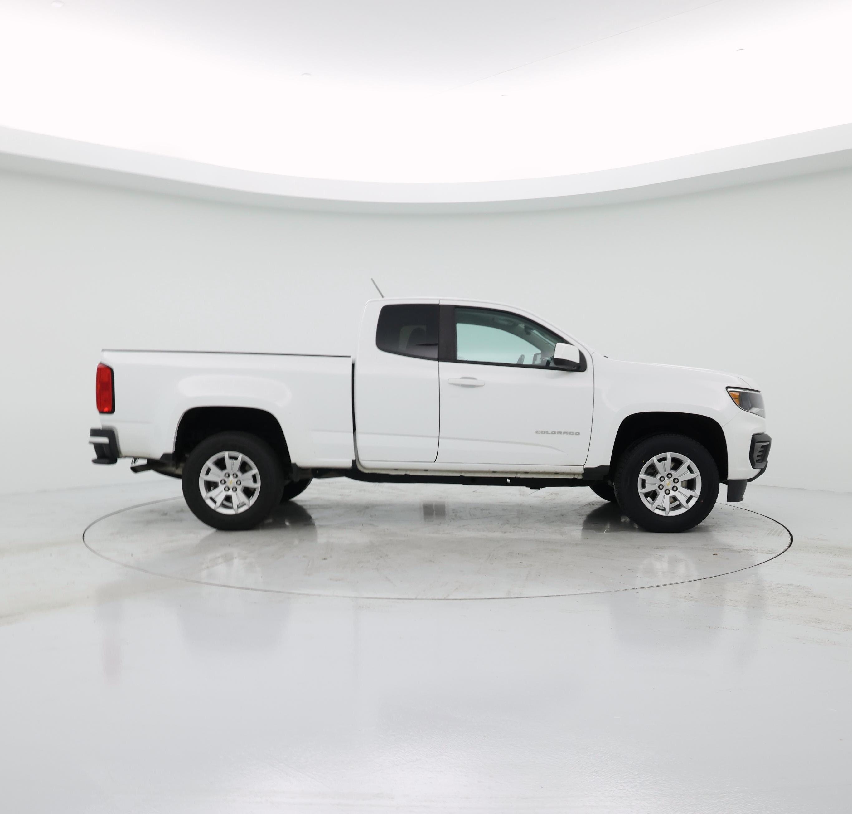 Thumbnail: 2022 Chevrolet Colorado - 7