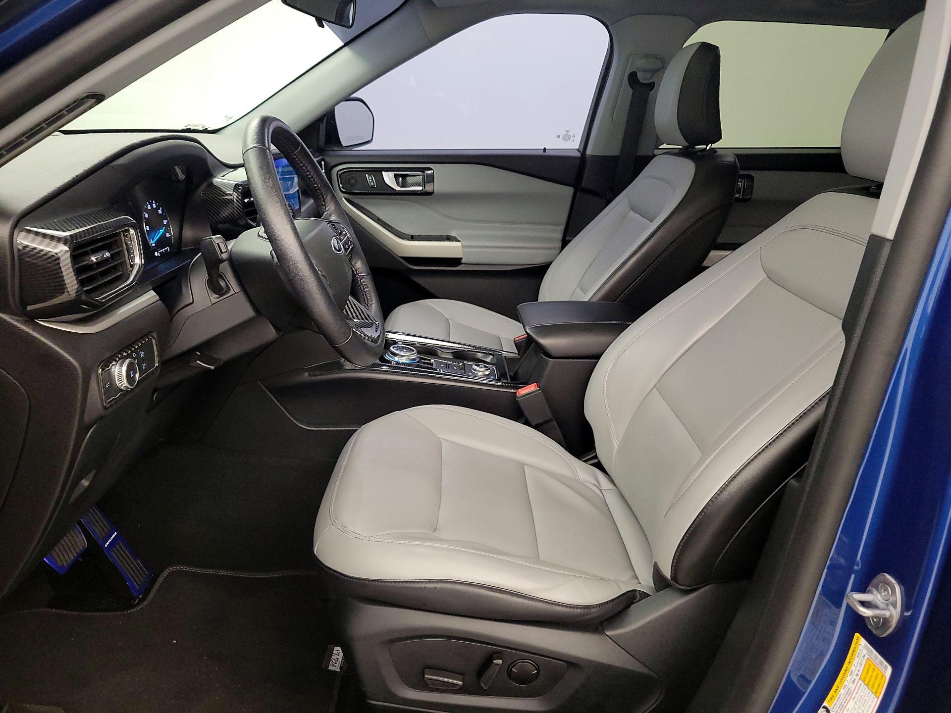 Thumbnail: 2021 Ford Explorer - 11