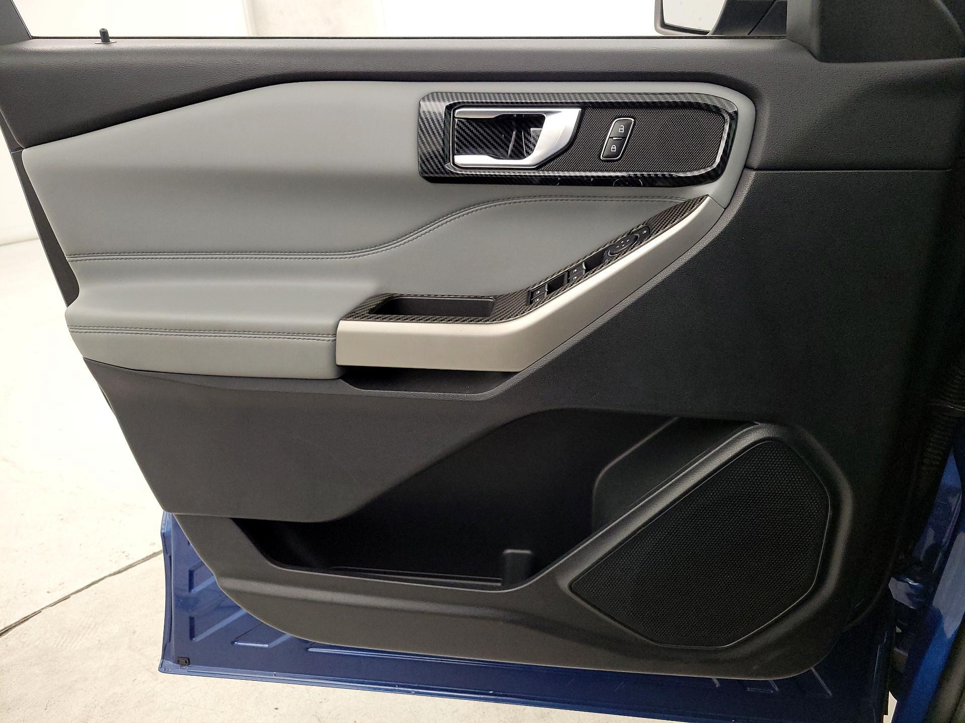 Thumbnail: 2021 Ford Explorer - 12