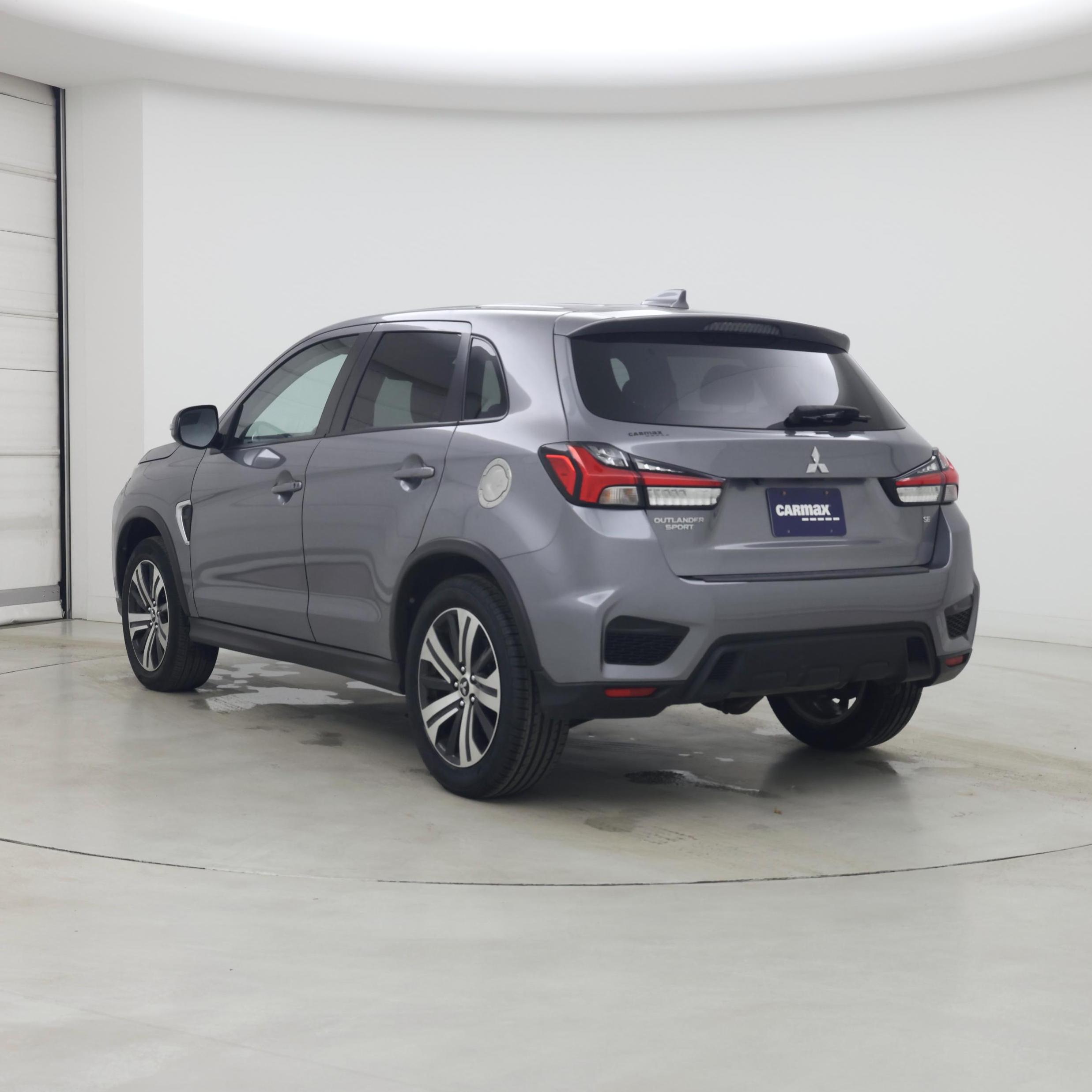 Thumbnail: 2021 Mitsubishi Outlander Sport - 2