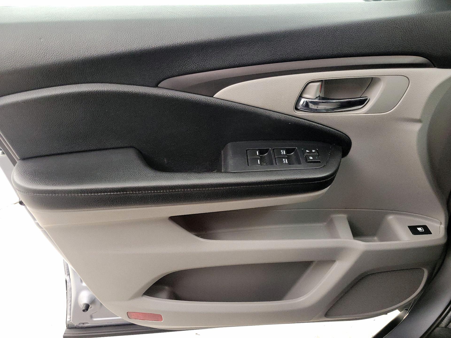 Thumbnail: 2021 Honda Pilot - 12