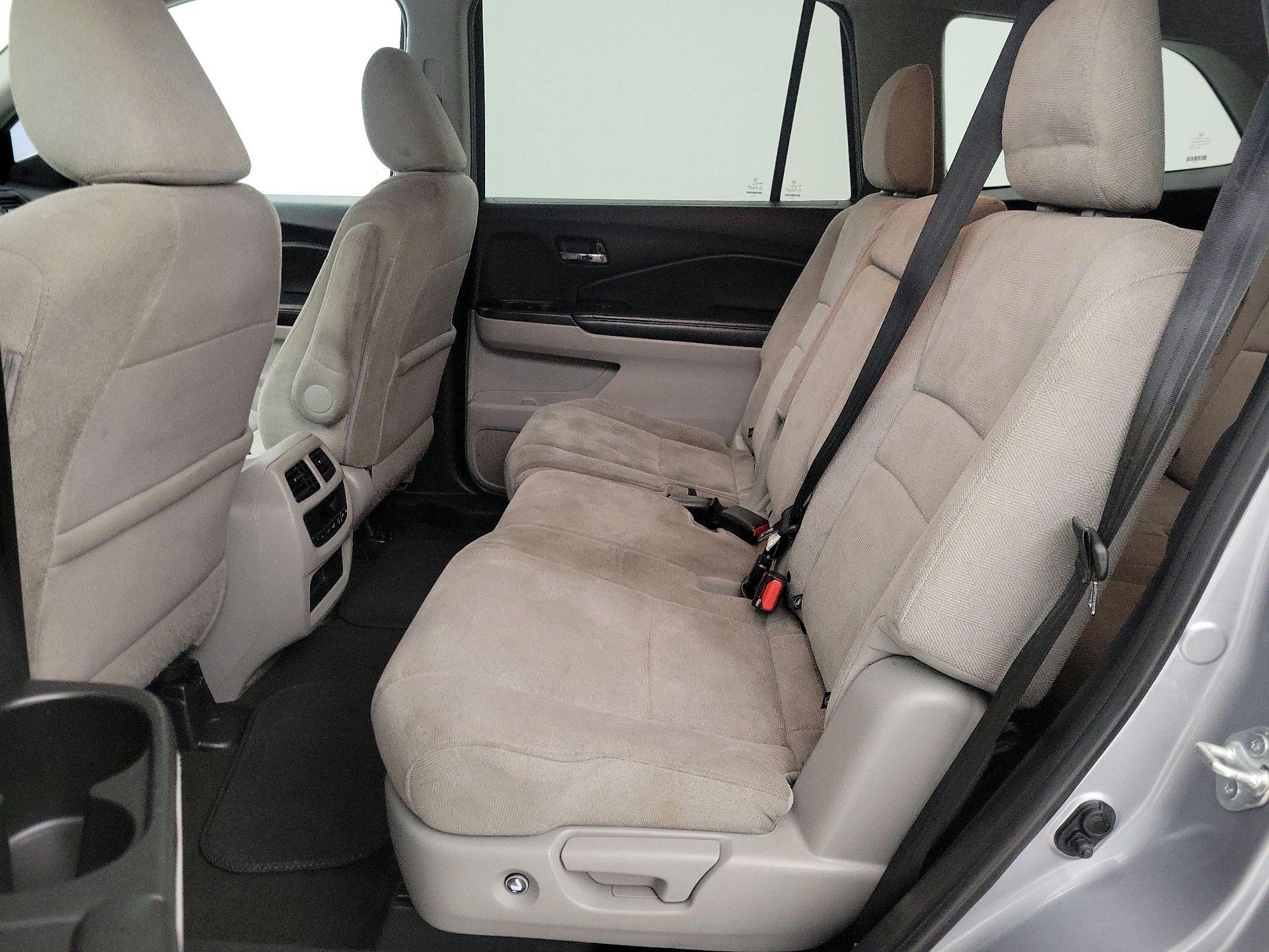 Thumbnail: 2021 Honda Pilot - 19