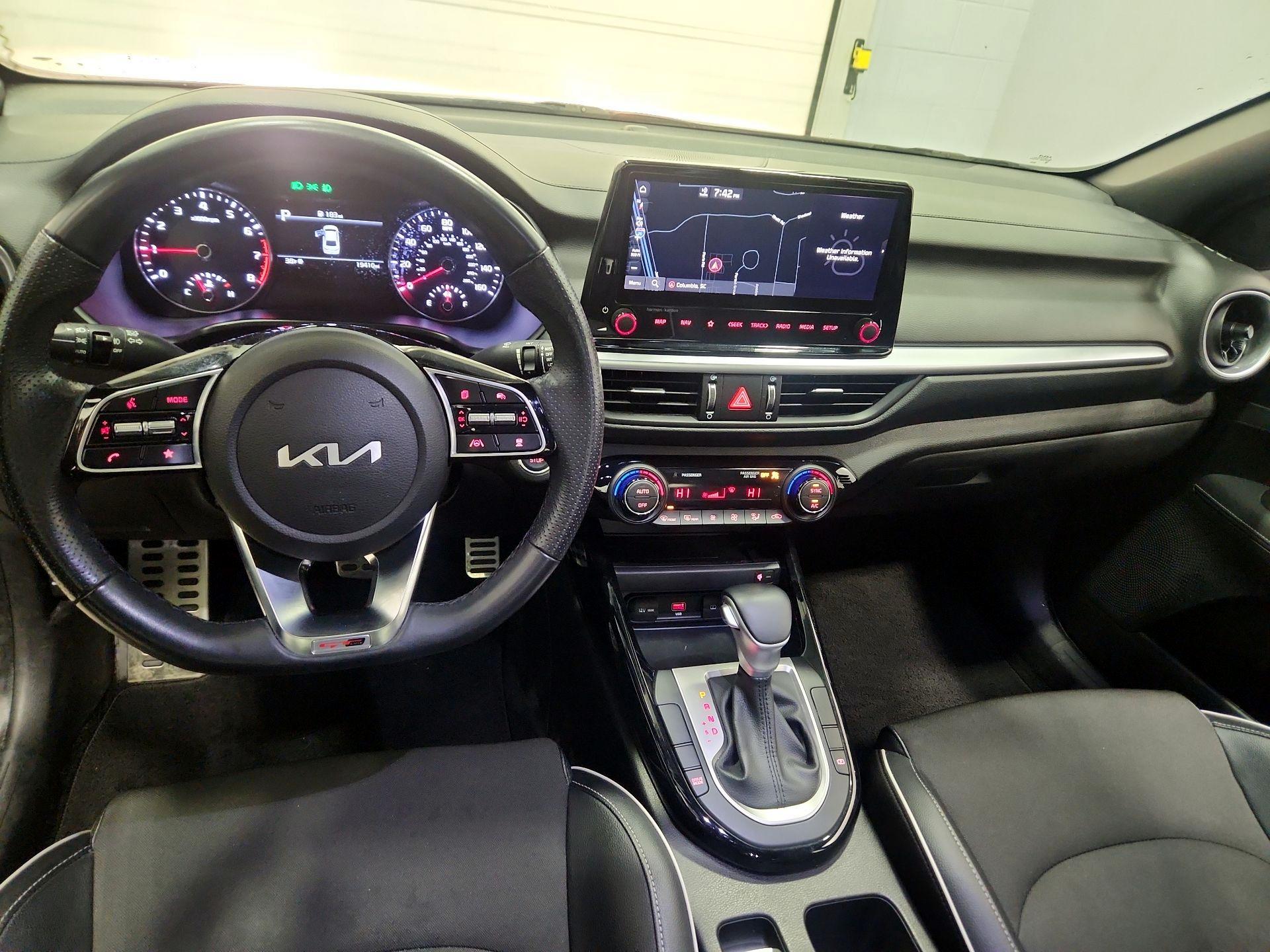 Thumbnail: 2023 Kia Forte - 9