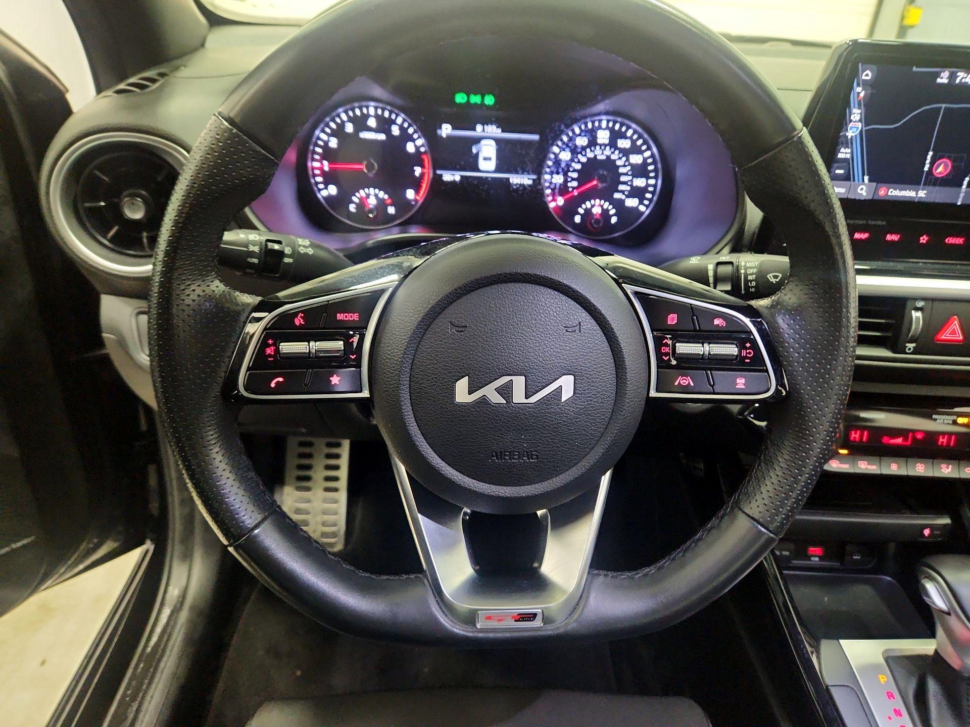 Thumbnail: 2023 Kia Forte - 10