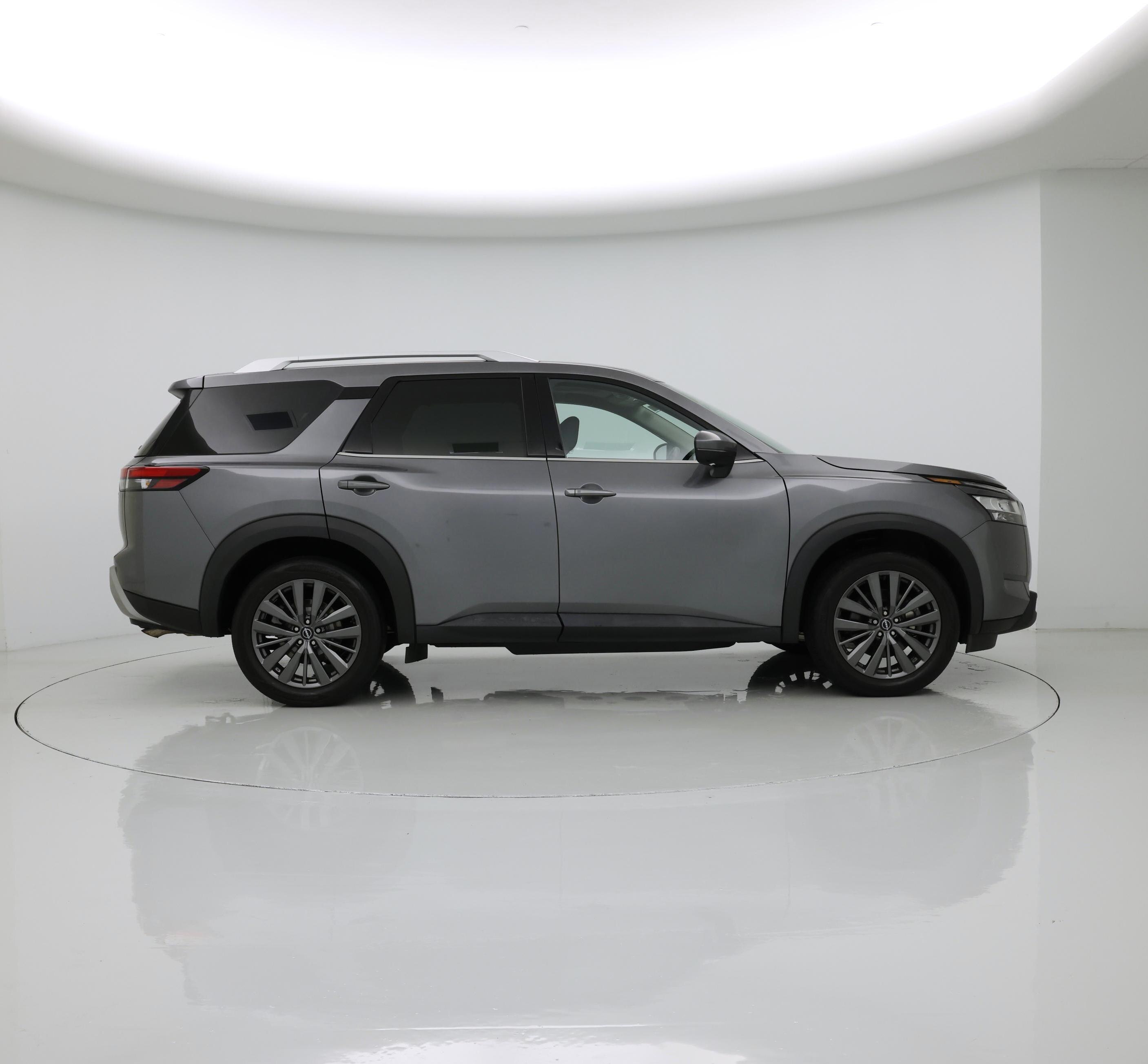 Thumbnail: 2022 Nissan Pathfinder - 7