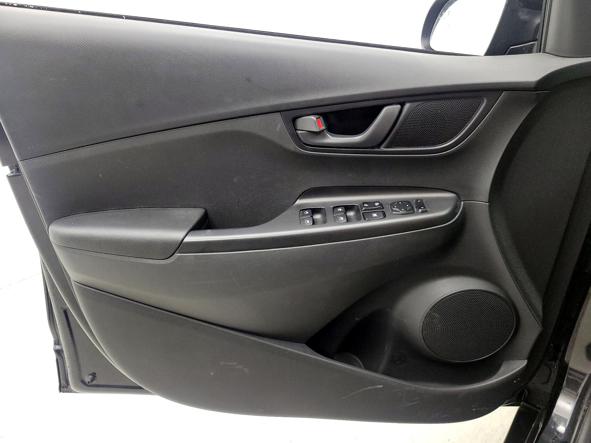 Thumbnail: 2023 Hyundai Kona - 12