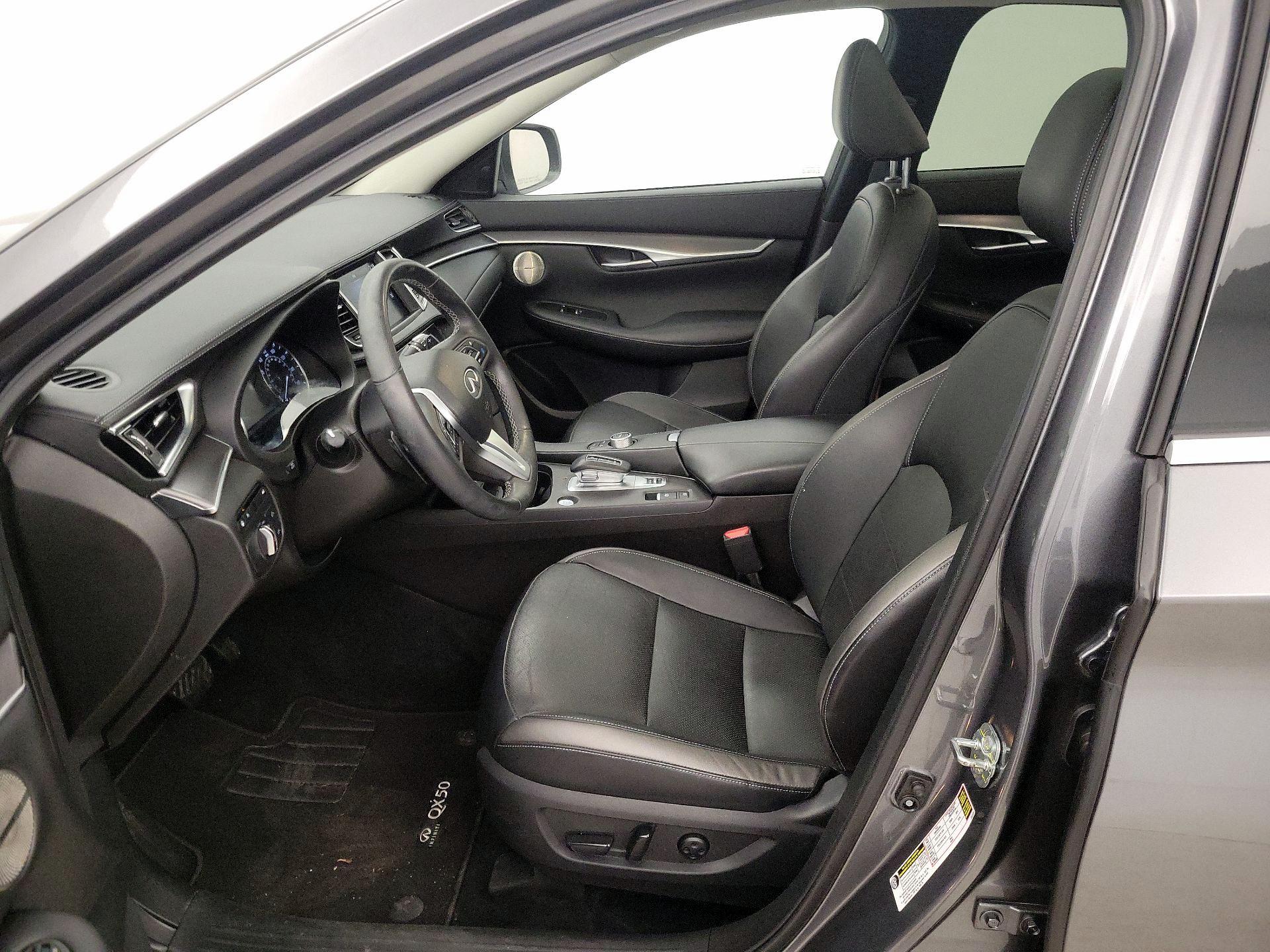 Thumbnail: 2023 INFINITI QX50 - 11