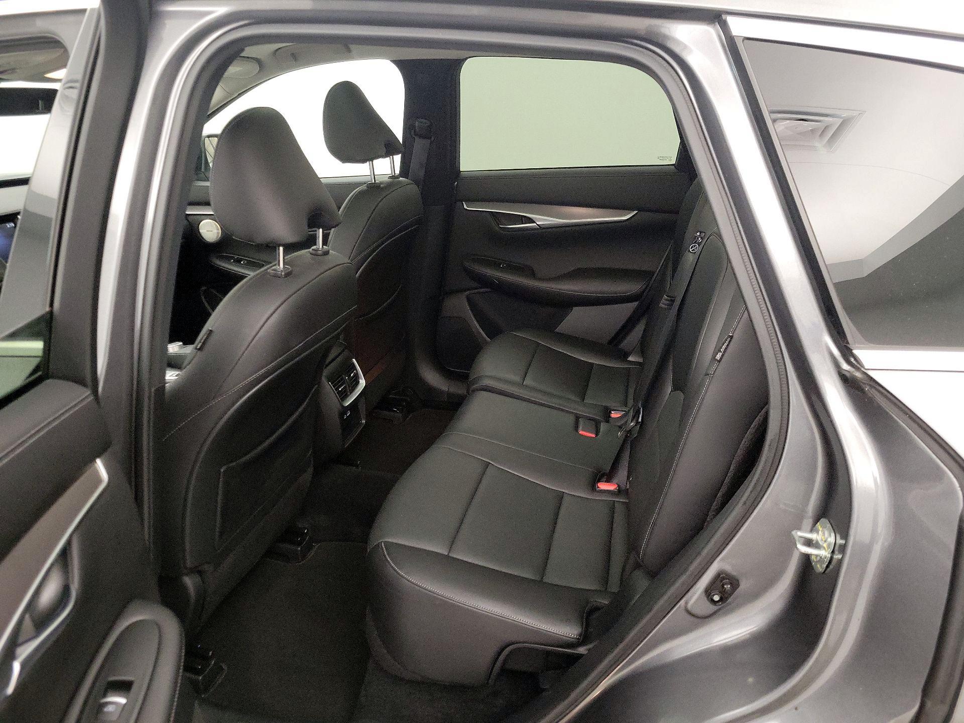 Thumbnail: 2023 INFINITI QX50 - 20