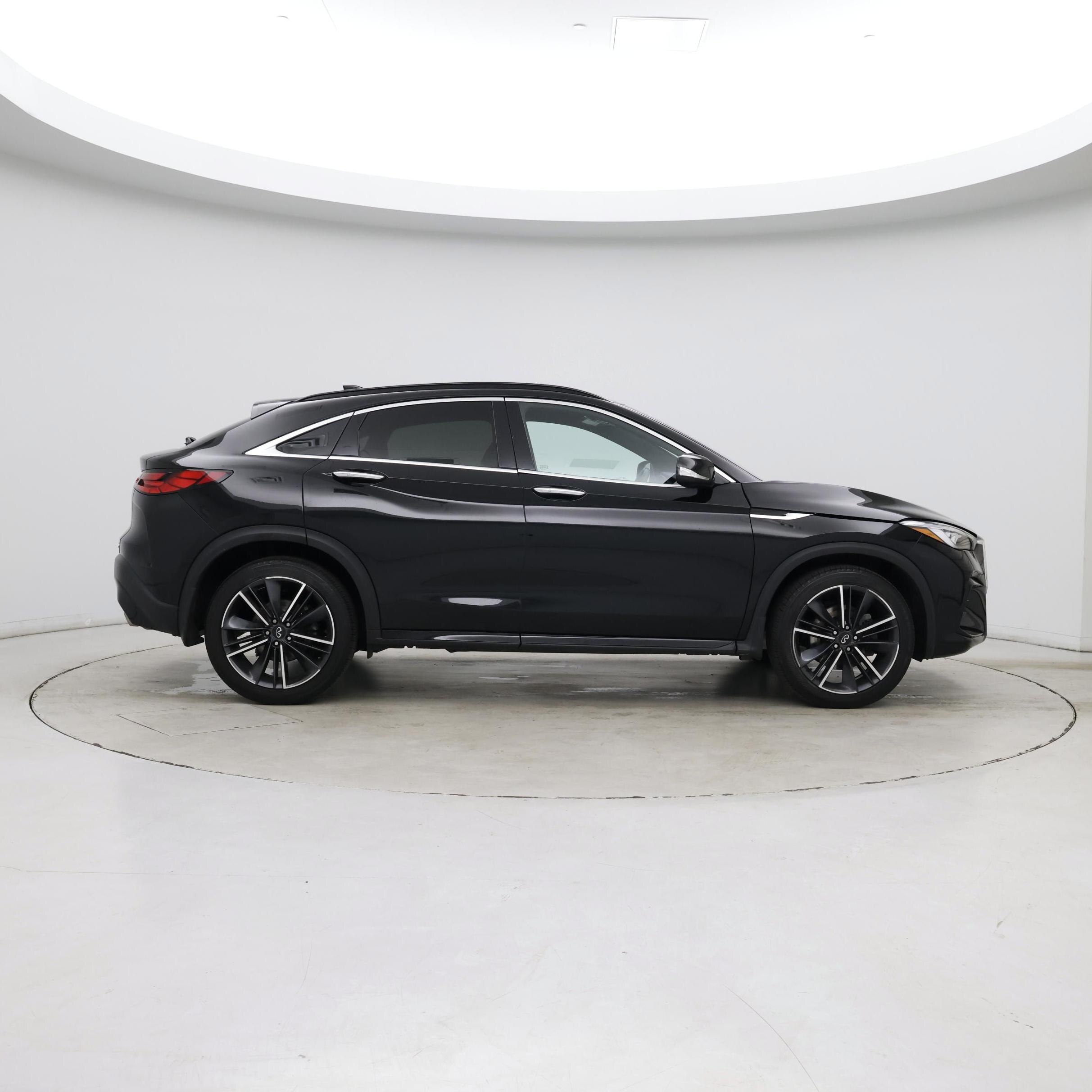 Thumbnail: 2023 INFINITI QX55 - 7