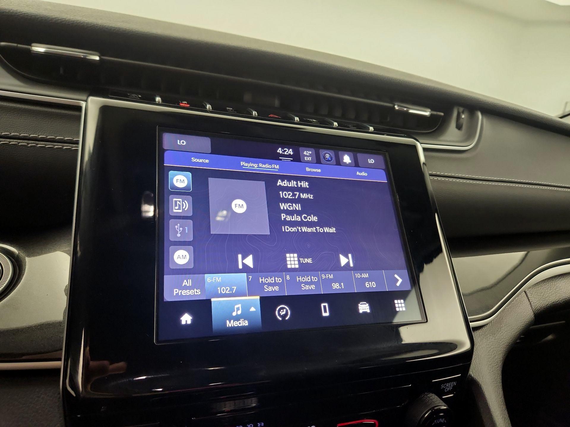 Thumbnail: 2023 Jeep Grand Cherokee - 13