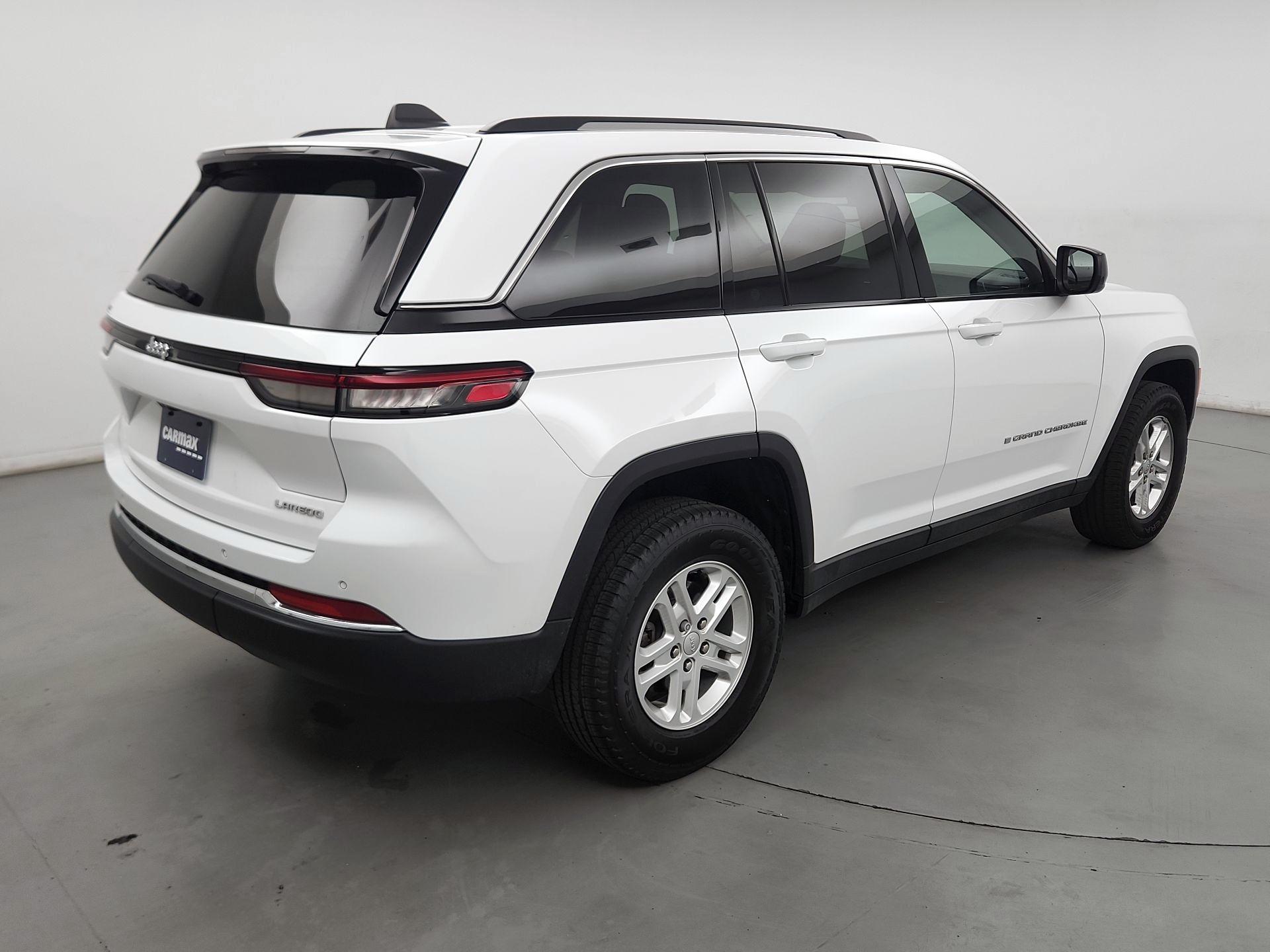 Thumbnail: 2023 Jeep Grand Cherokee - 5