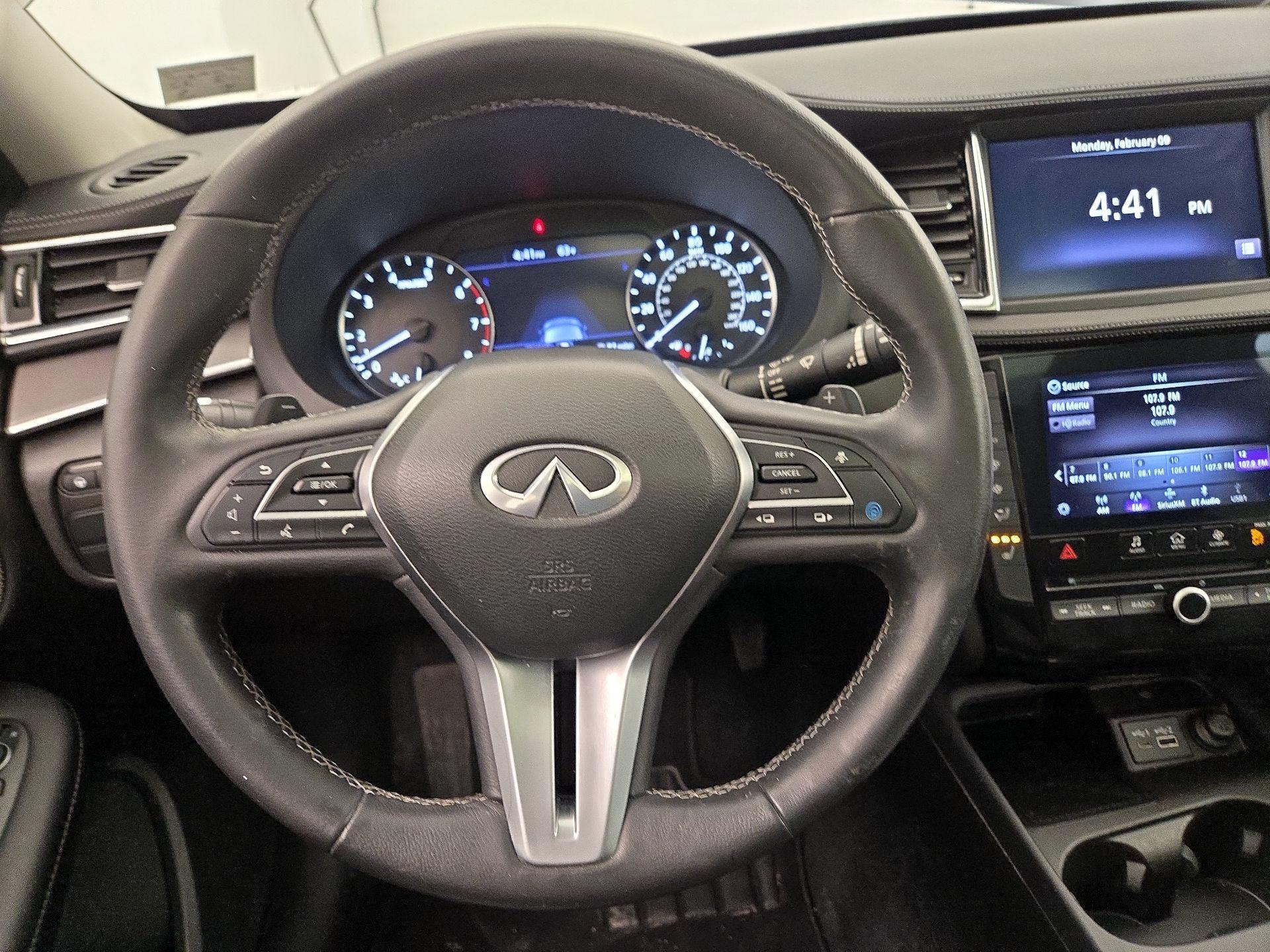 Thumbnail: 2023 INFINITI QX50 - 10