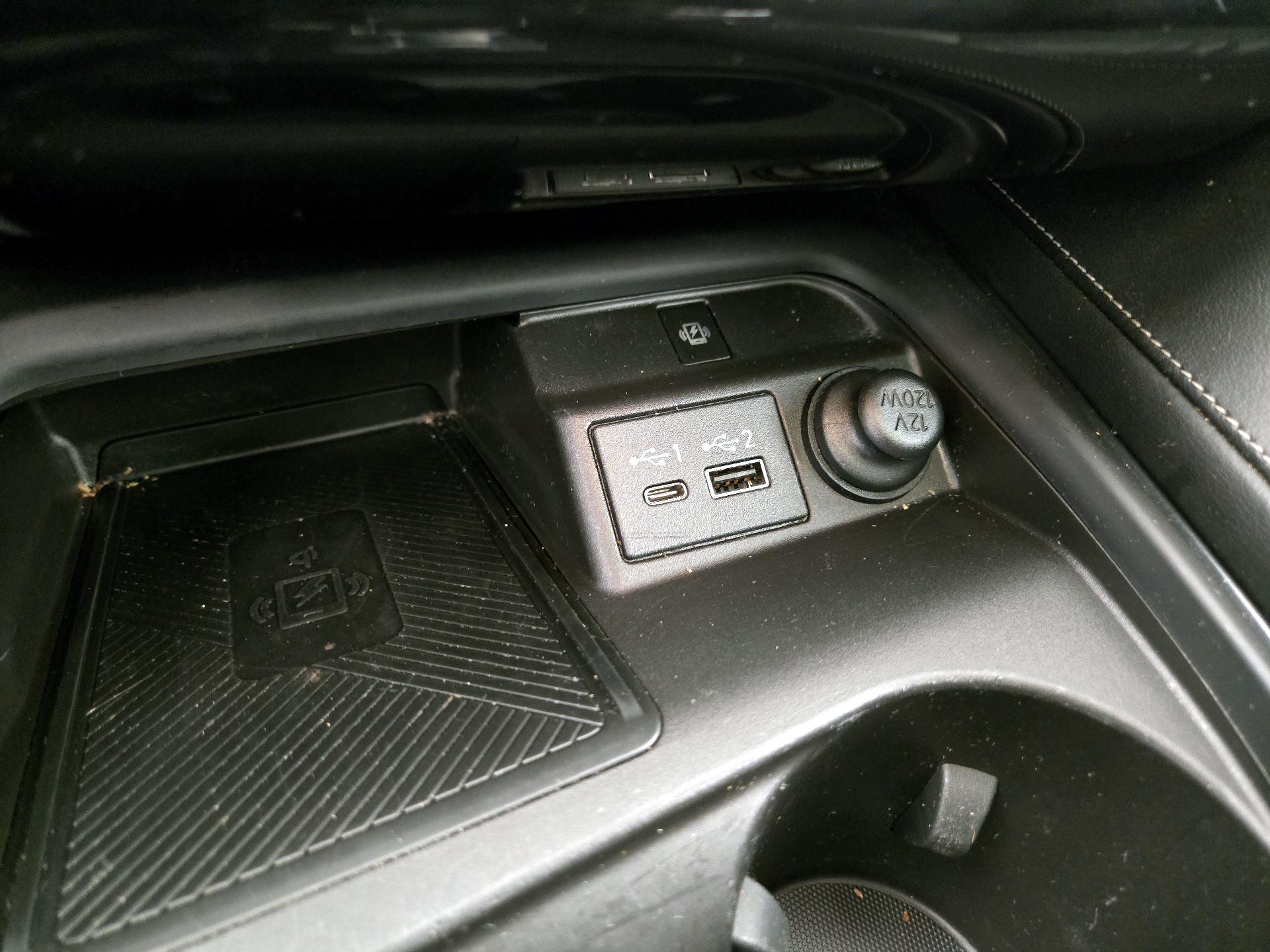 Thumbnail: 2023 INFINITI QX50 - 18