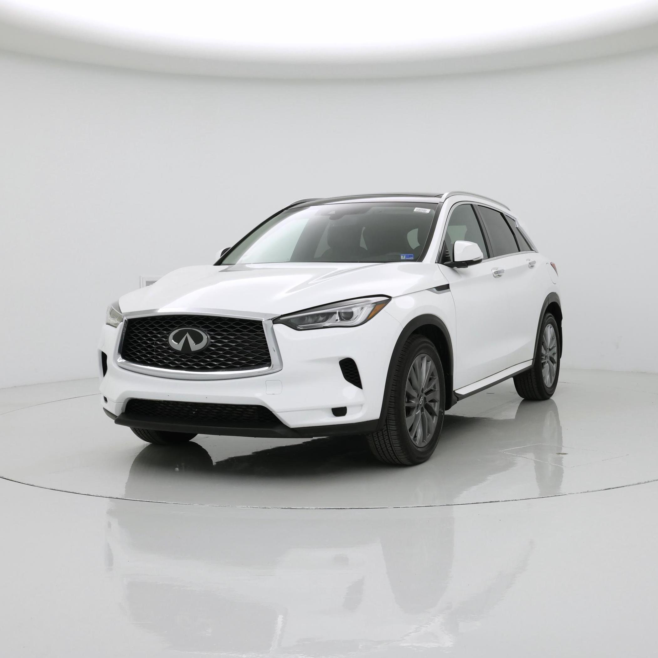 Thumbnail: 2023 INFINITI QX50 - 4