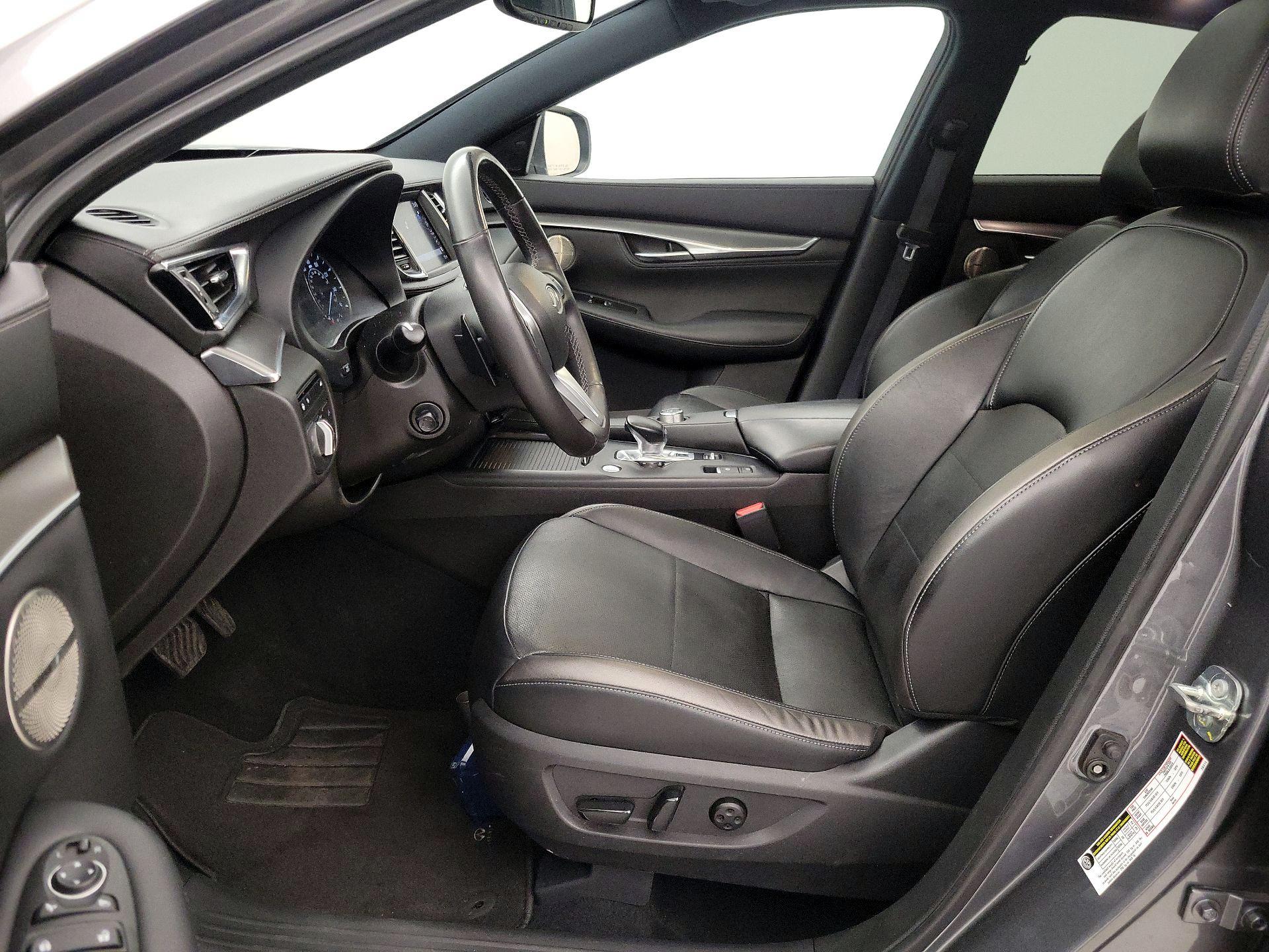 Thumbnail: 2023 INFINITI QX55 - 11