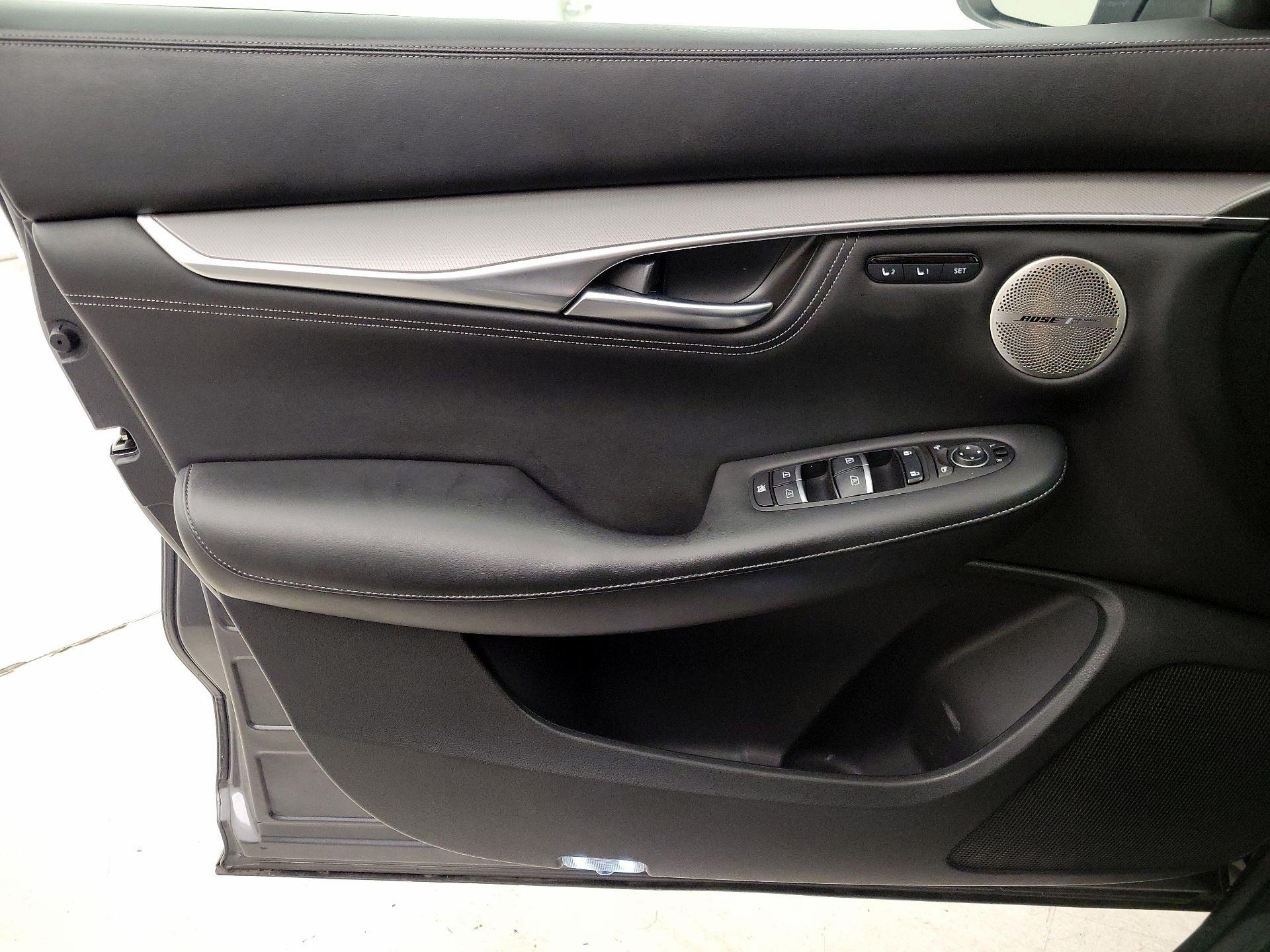 Thumbnail: 2023 INFINITI QX55 - 12