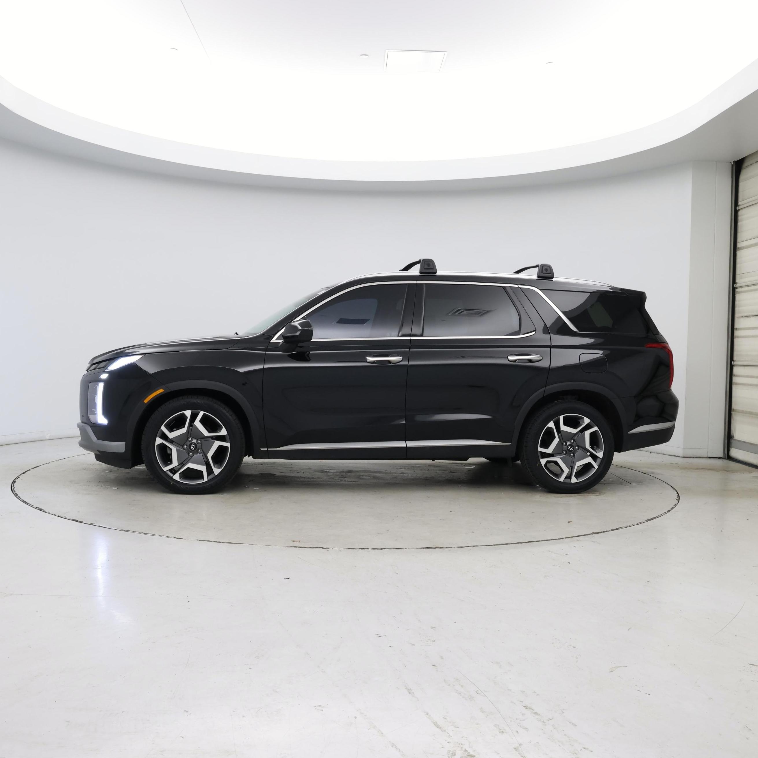 Thumbnail: 2024 Hyundai Palisade - 3