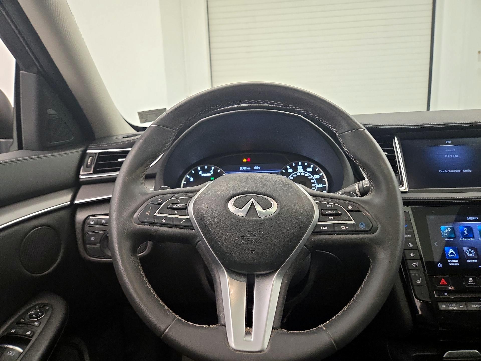 Thumbnail: 2022 INFINITI QX50 - 10