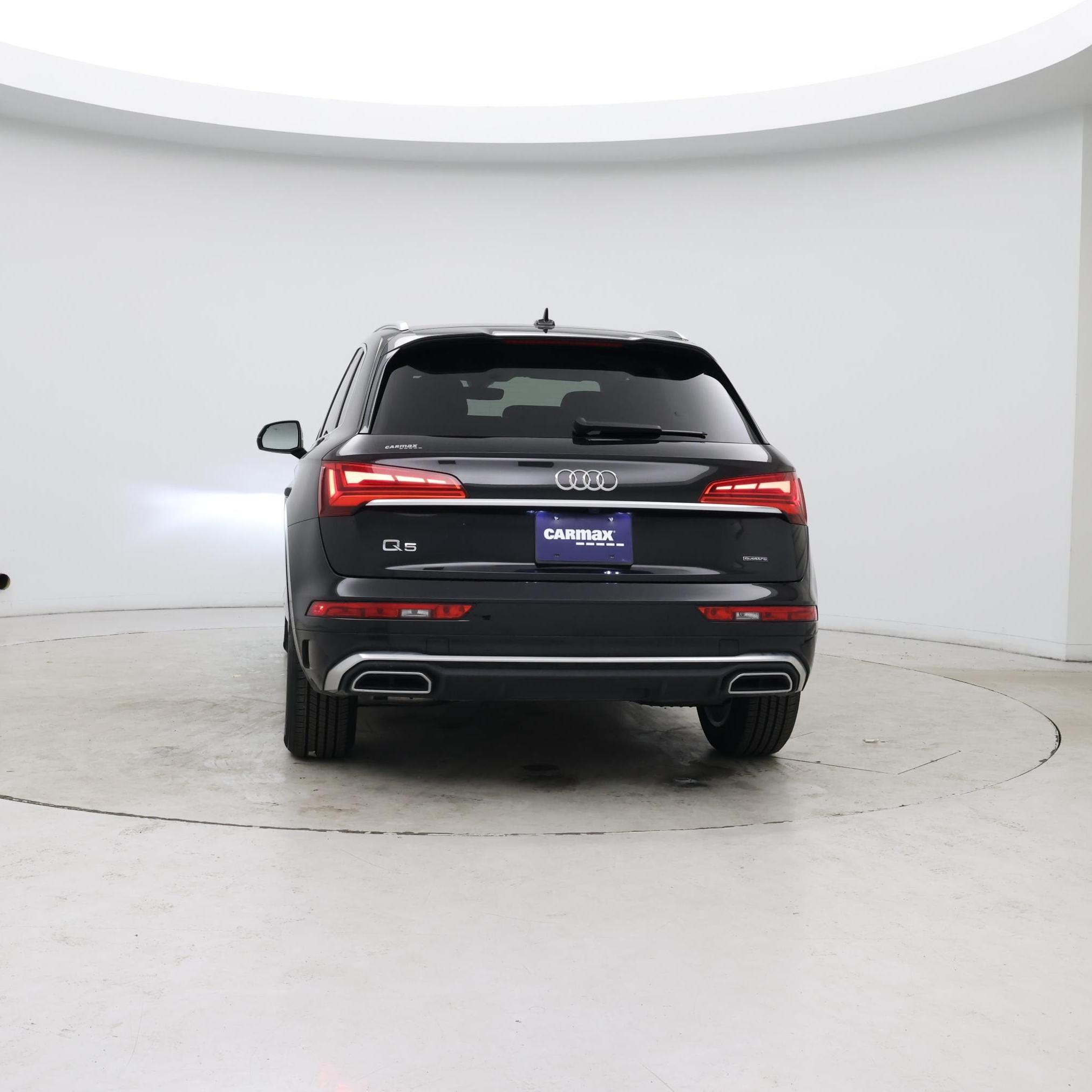 Thumbnail: 2023 Audi Q5 - 6
