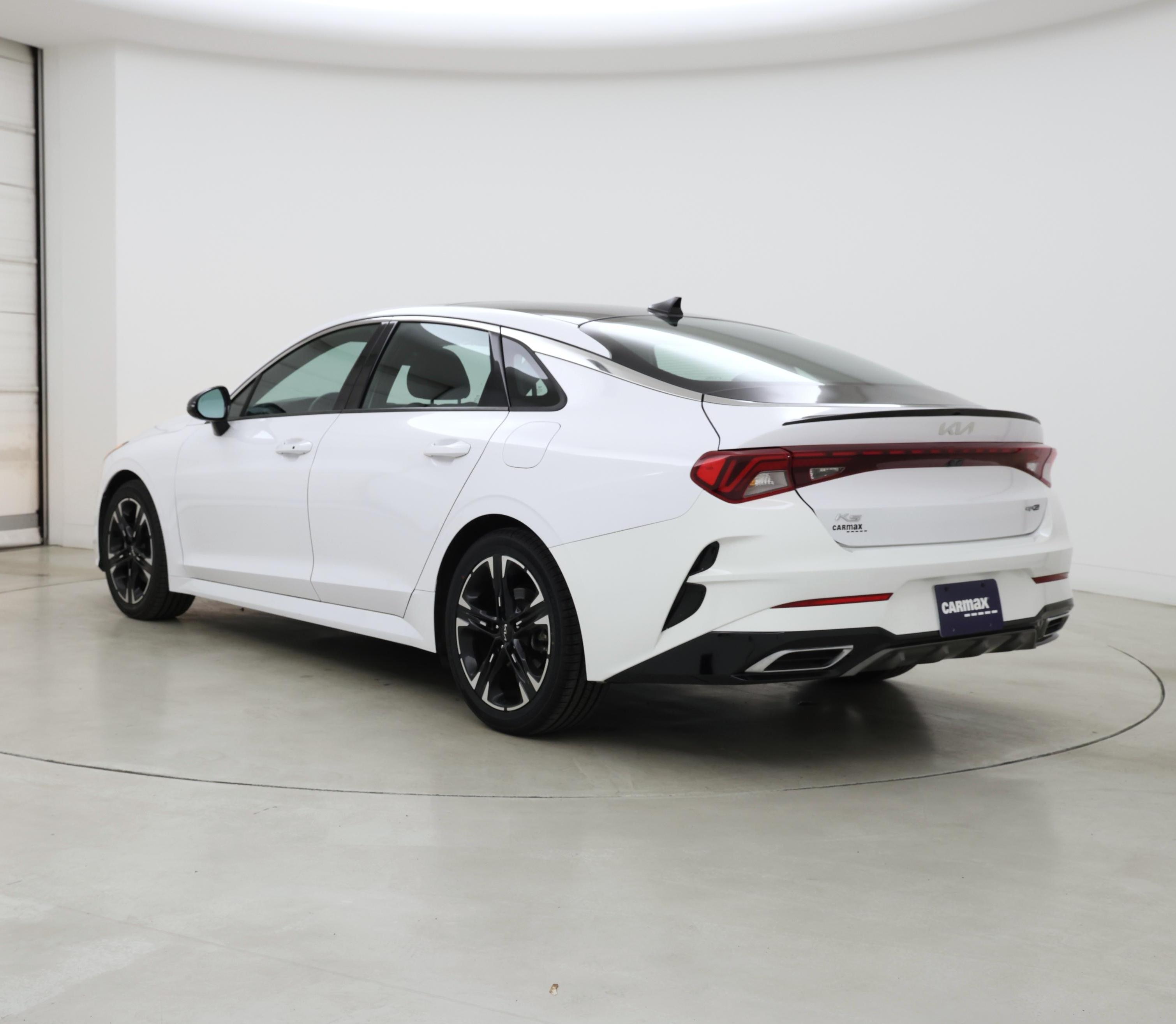Thumbnail: 2022 Kia K5 - 2