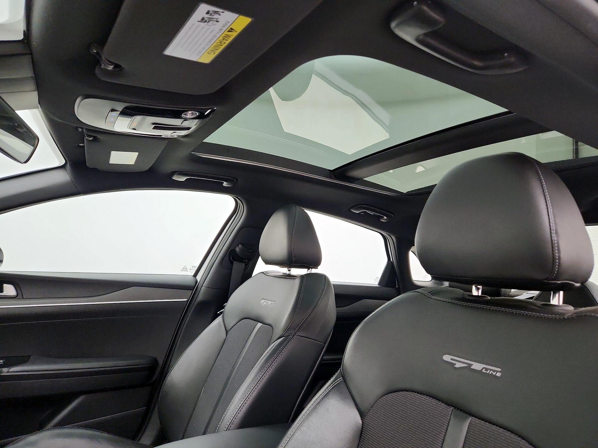 Thumbnail: 2022 Kia K5 - 20