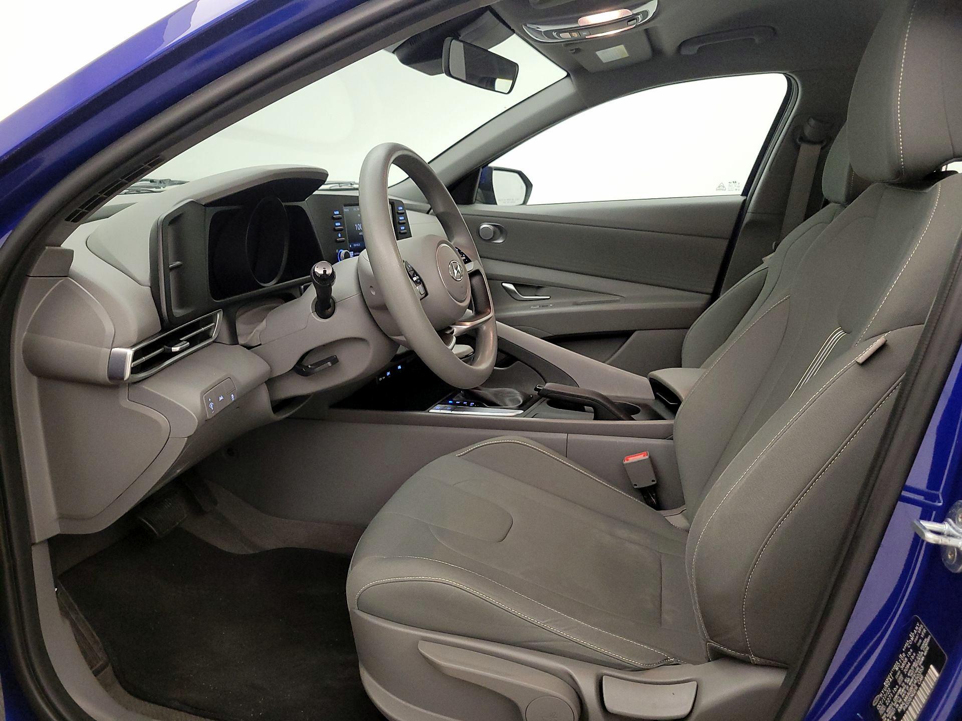 Thumbnail: 2023 Hyundai Elantra - 11