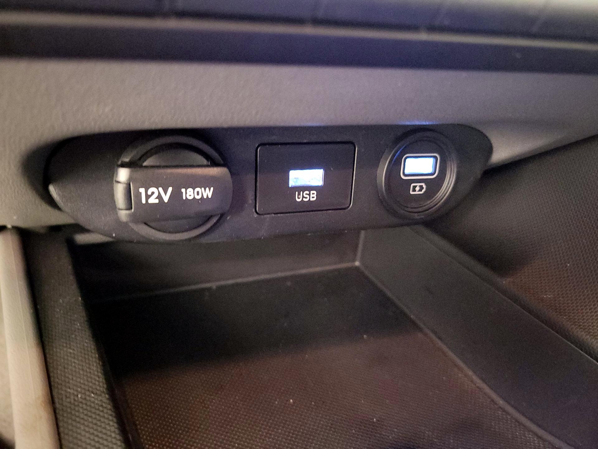 Thumbnail: 2023 Hyundai Elantra - 18