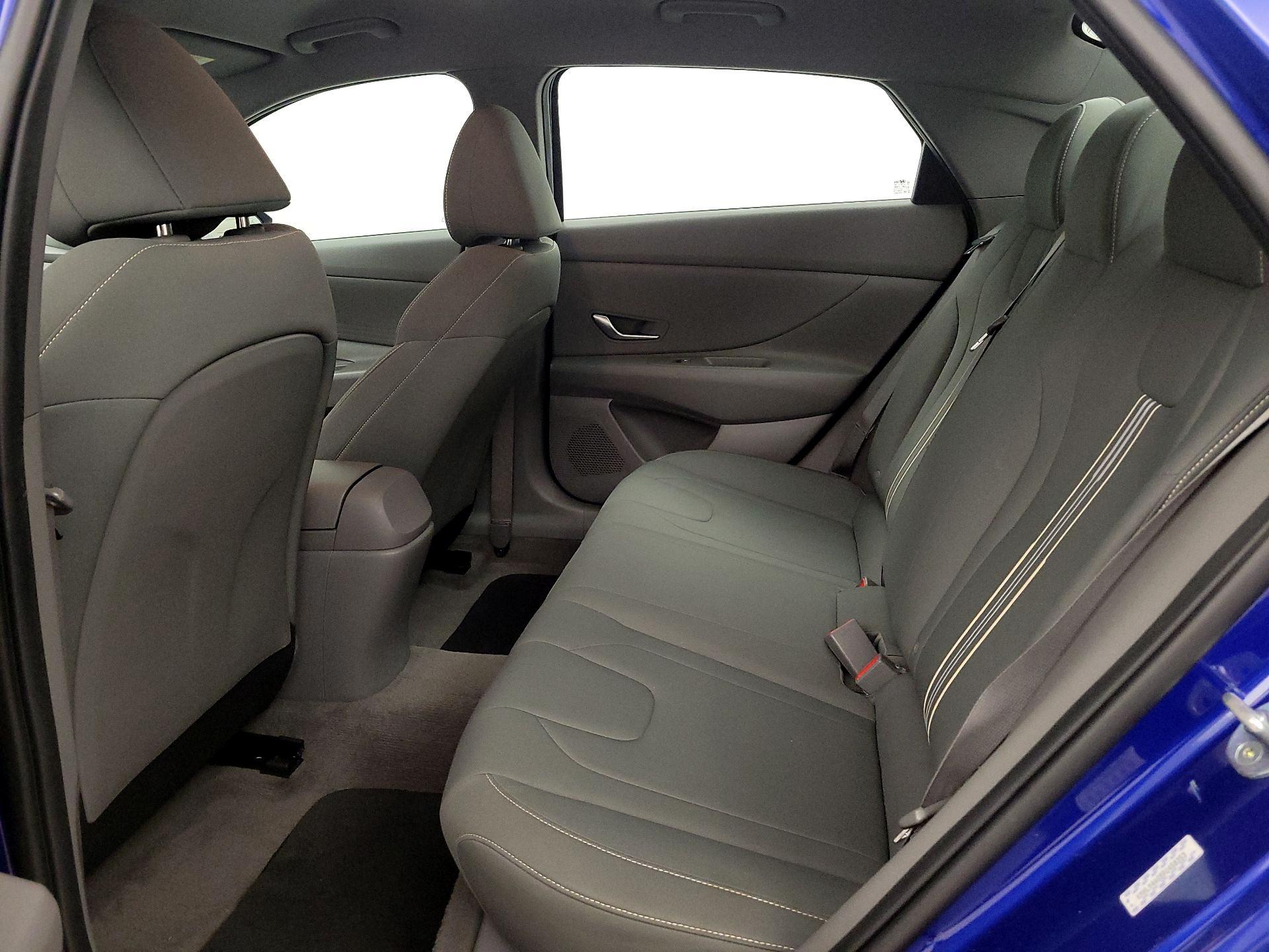 Thumbnail: 2023 Hyundai Elantra - 19