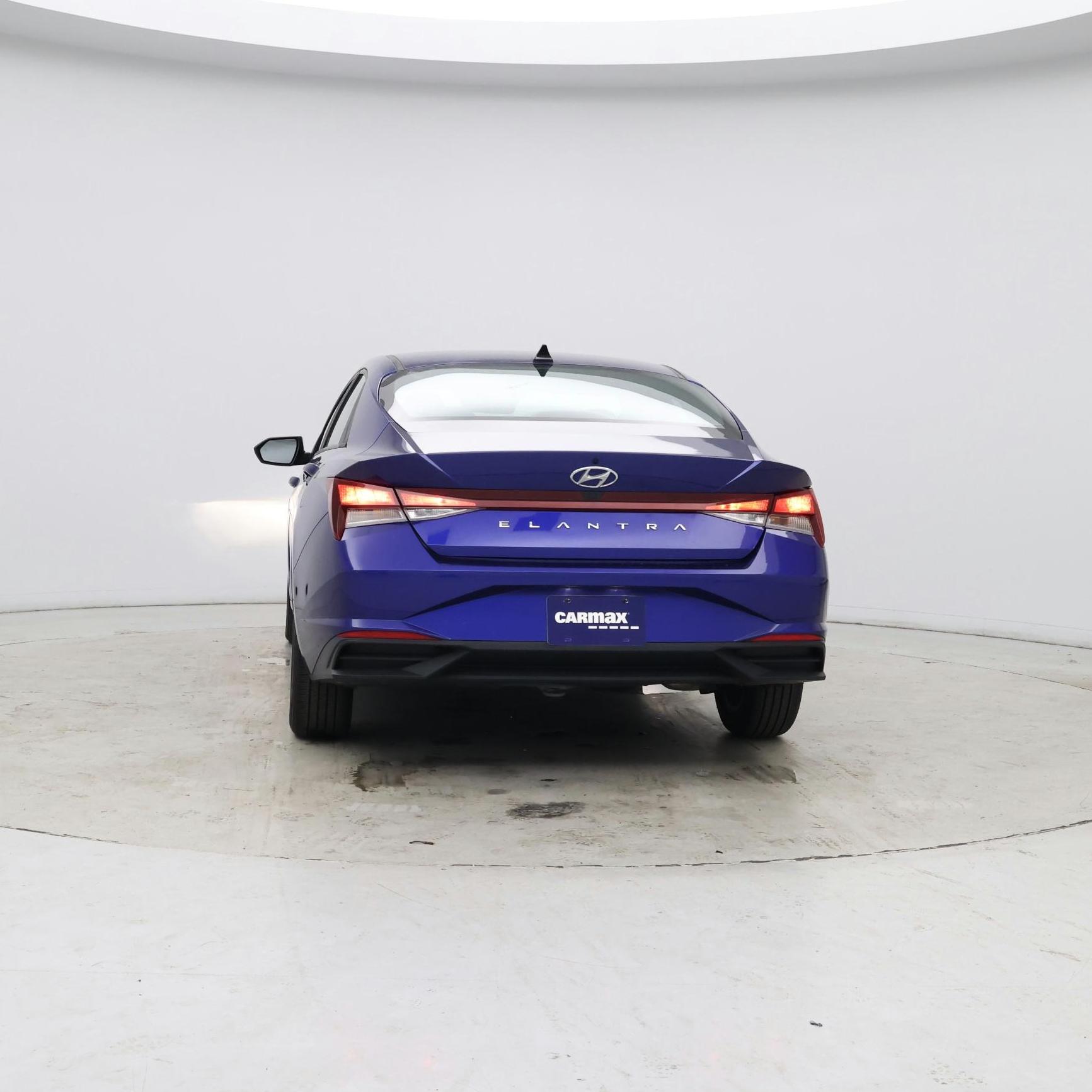 Thumbnail: 2023 Hyundai Elantra - 6