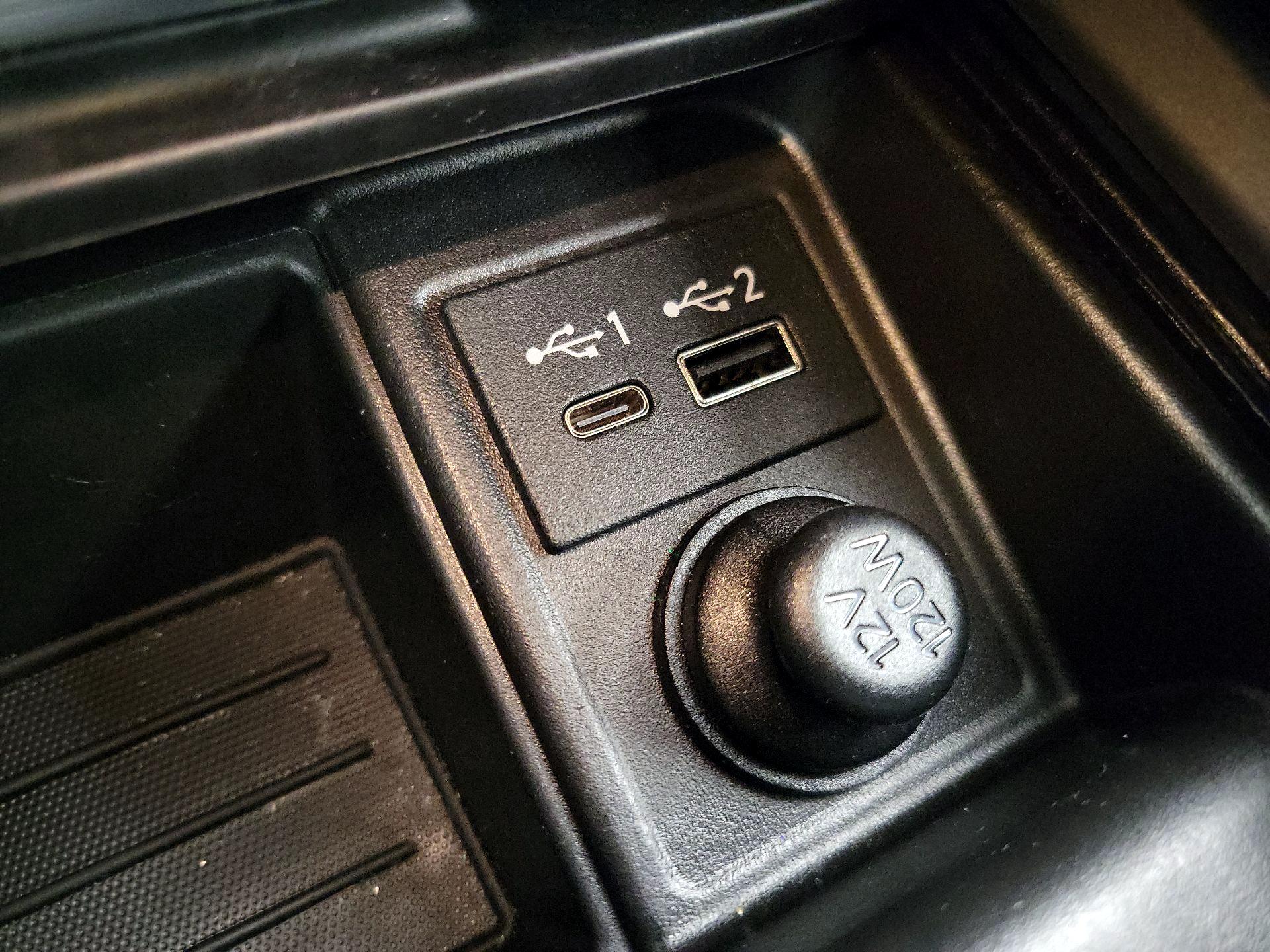 Thumbnail: 2023 INFINITI QX55 - 18