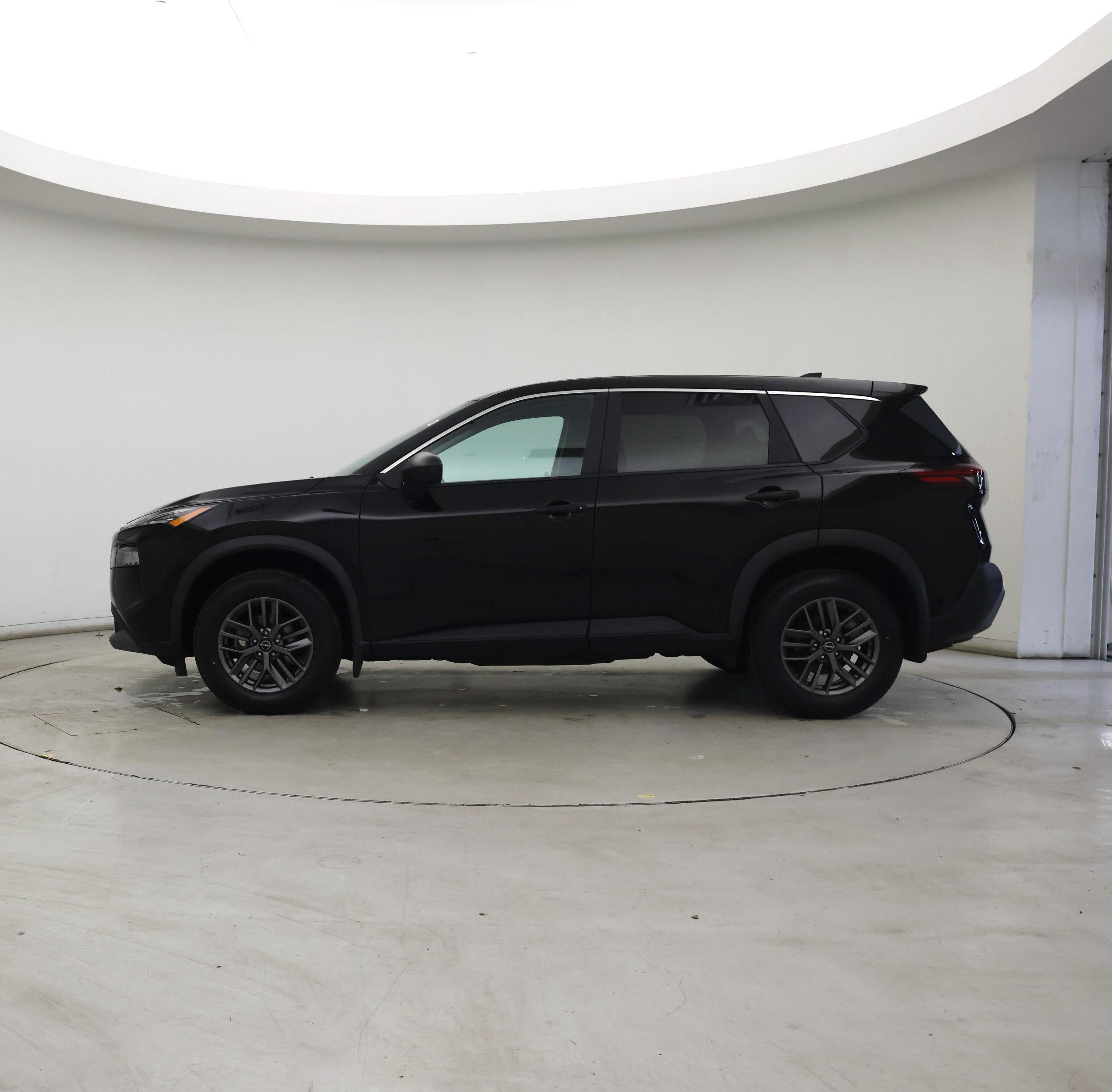 Thumbnail: 2023 Nissan Rogue - 3