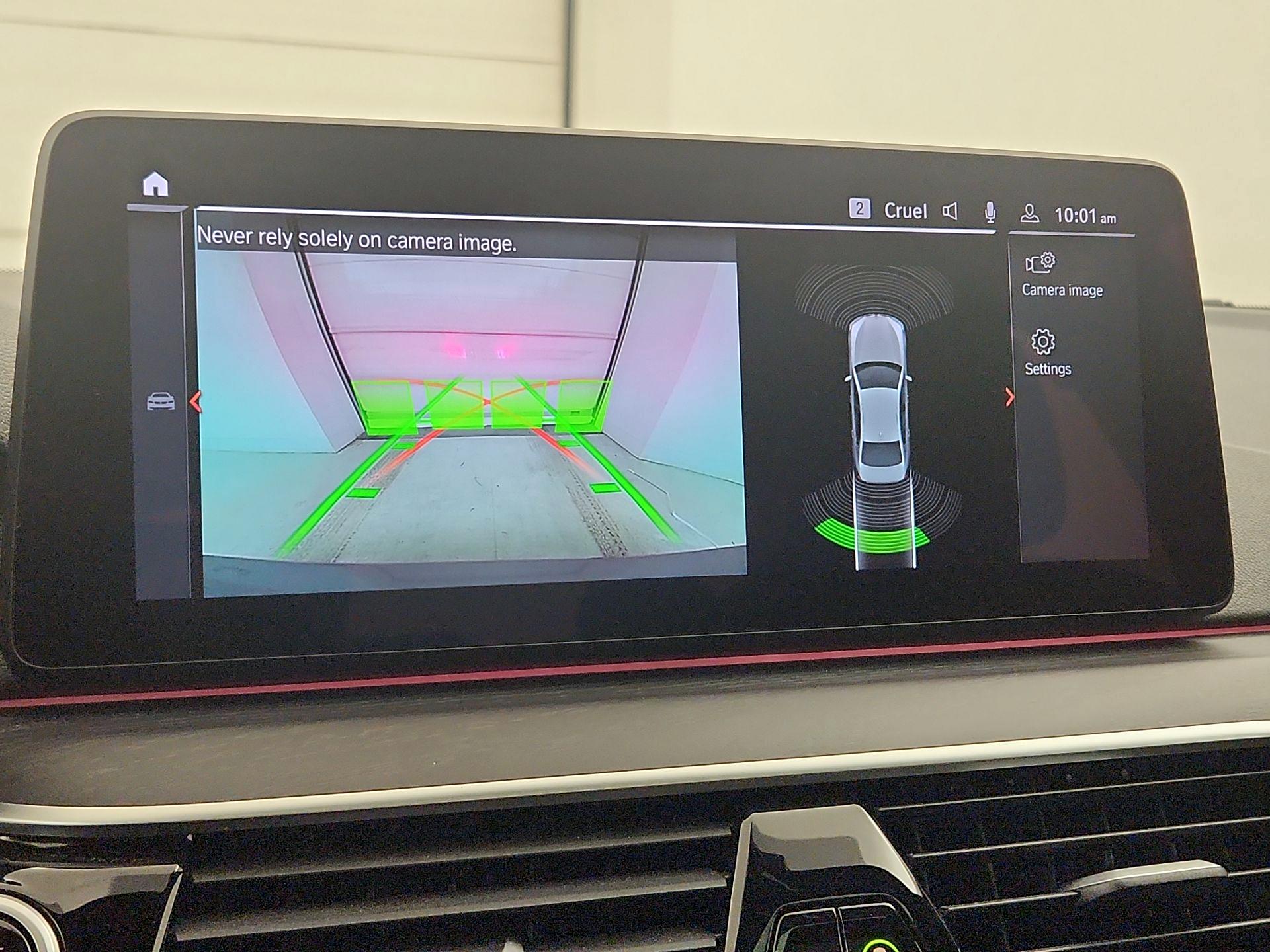 Thumbnail: 2023 BMW 5 Series - 15