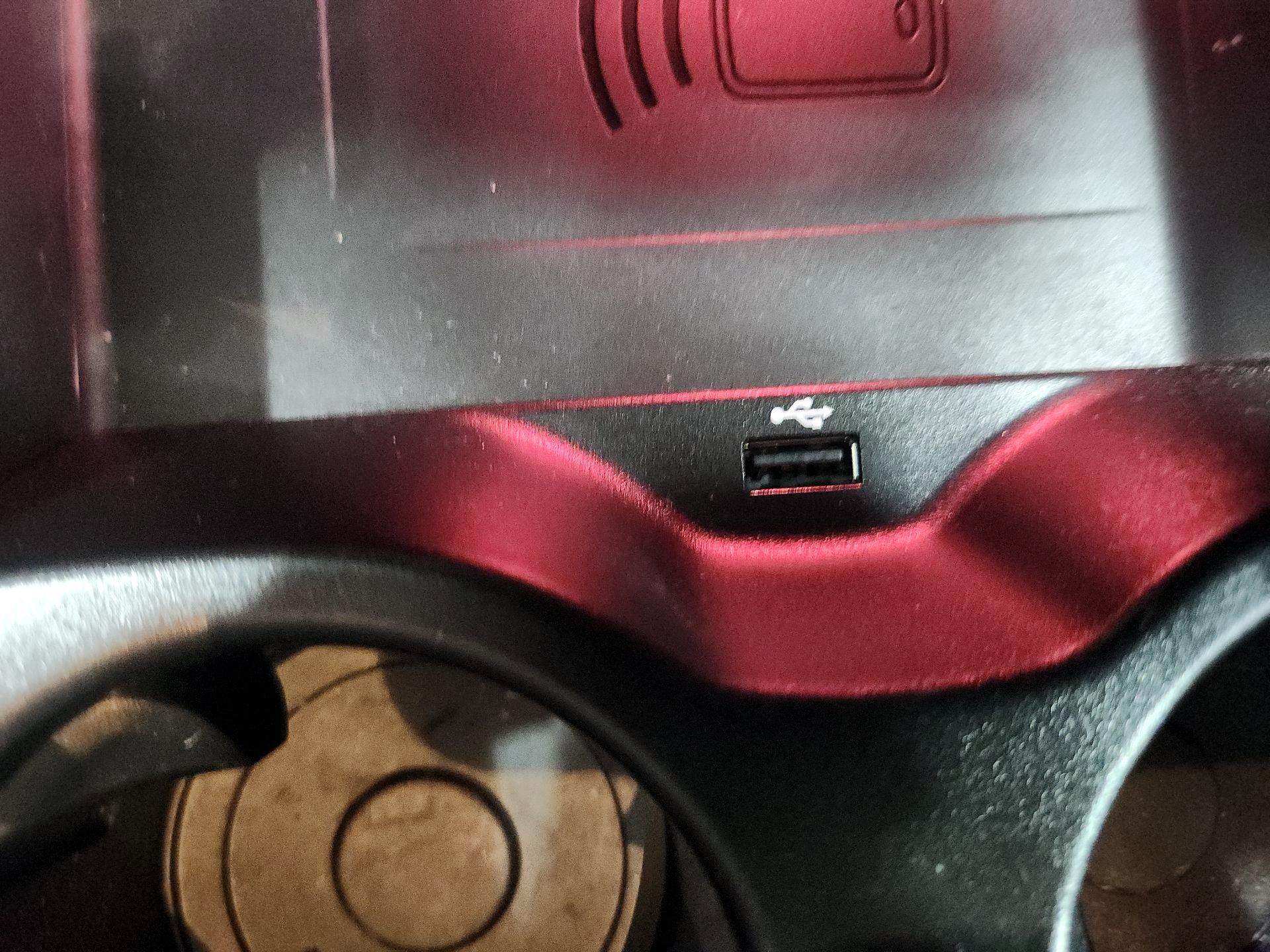 Thumbnail: 2023 BMW 5 Series - 19