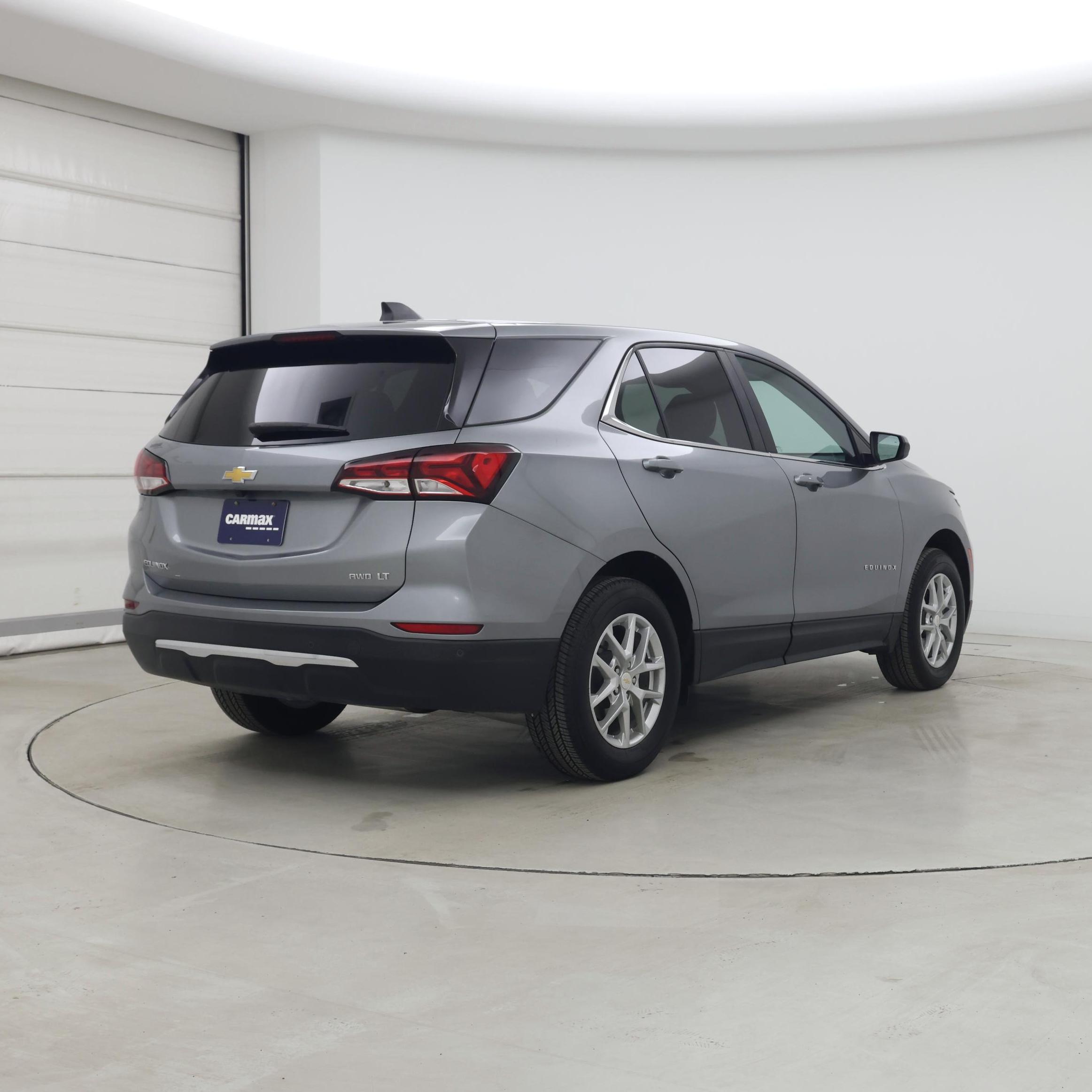 Thumbnail: 2023 Chevrolet Equinox - 8