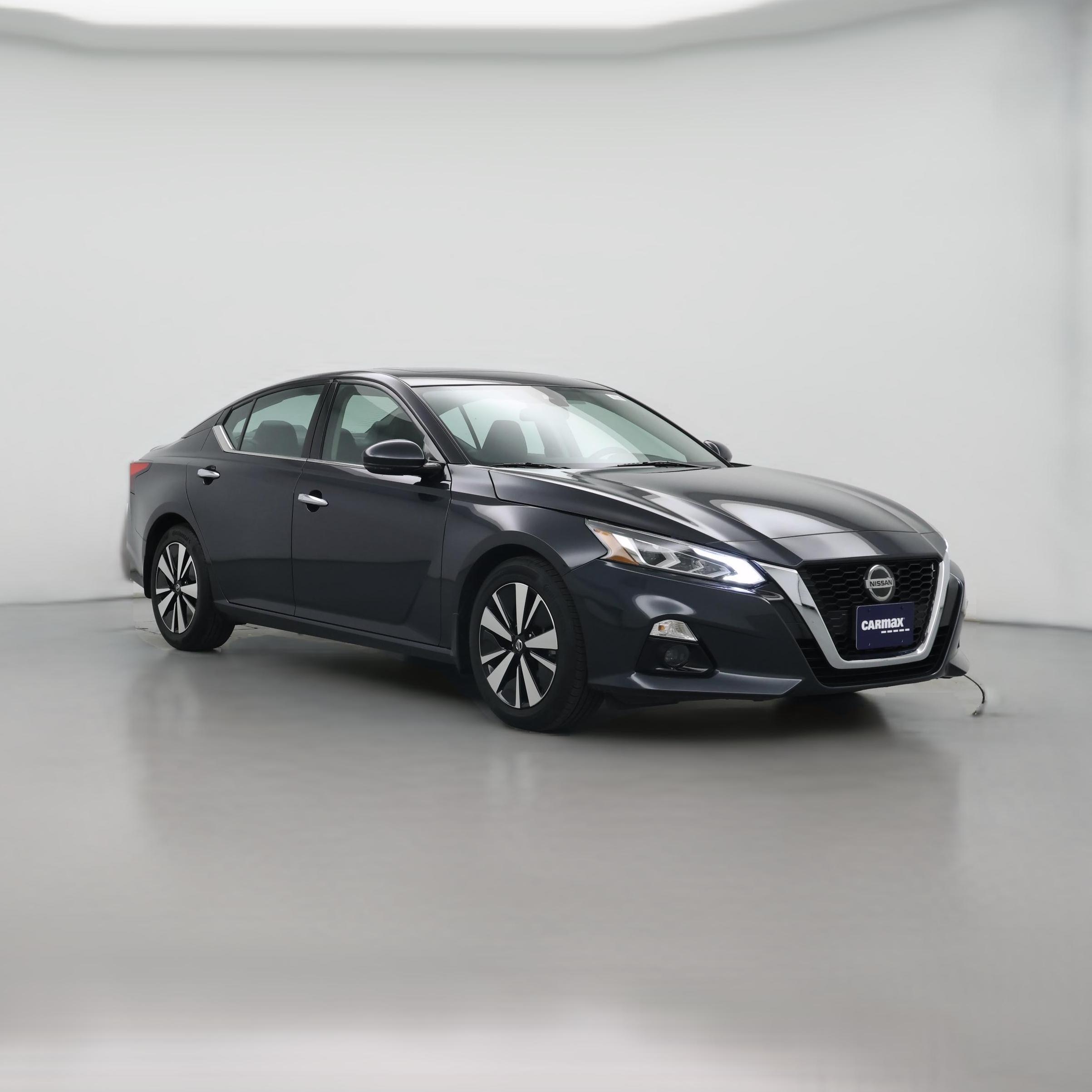 Thumbnail: 2022 Nissan Altima - 1