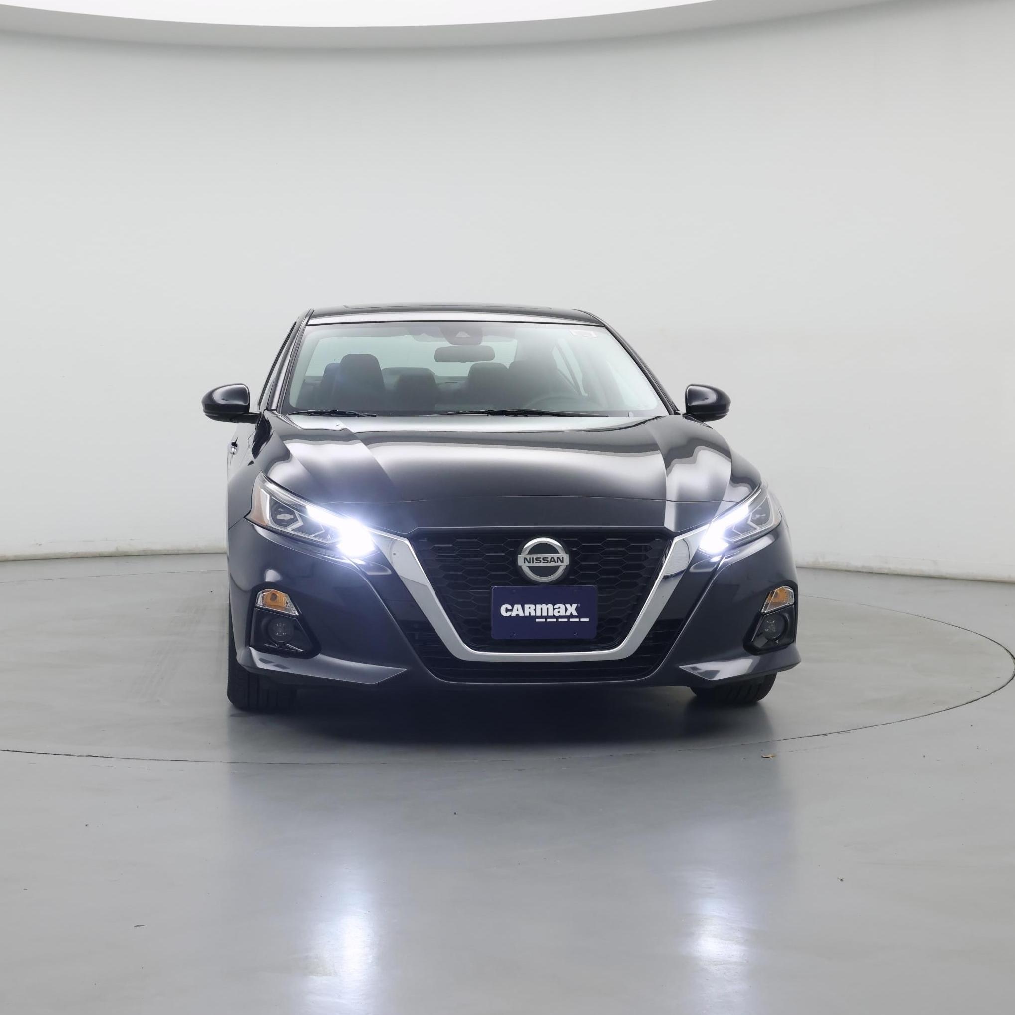 Thumbnail: 2022 Nissan Altima - 5