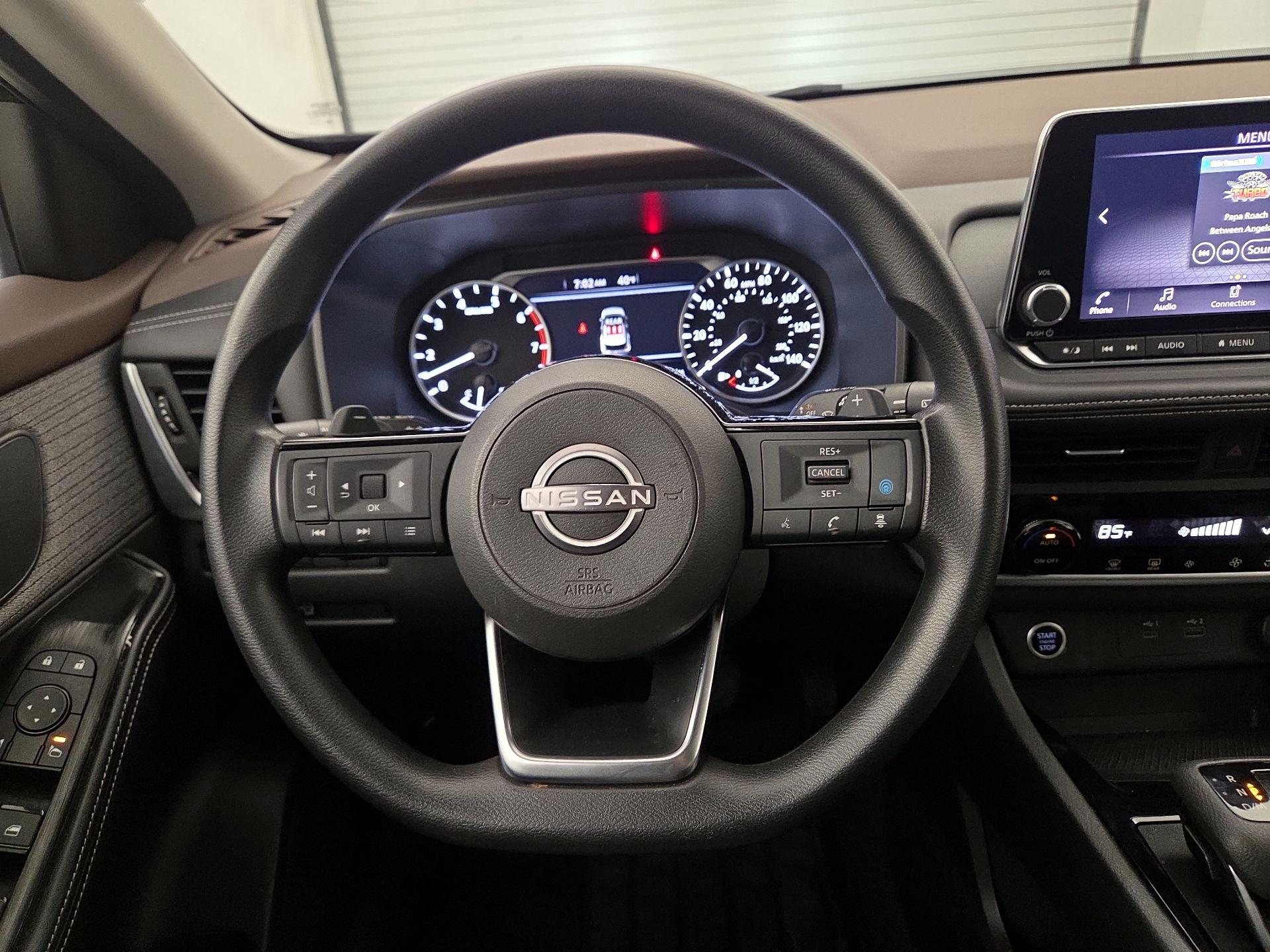 Thumbnail: 2023 Nissan Rogue - 10