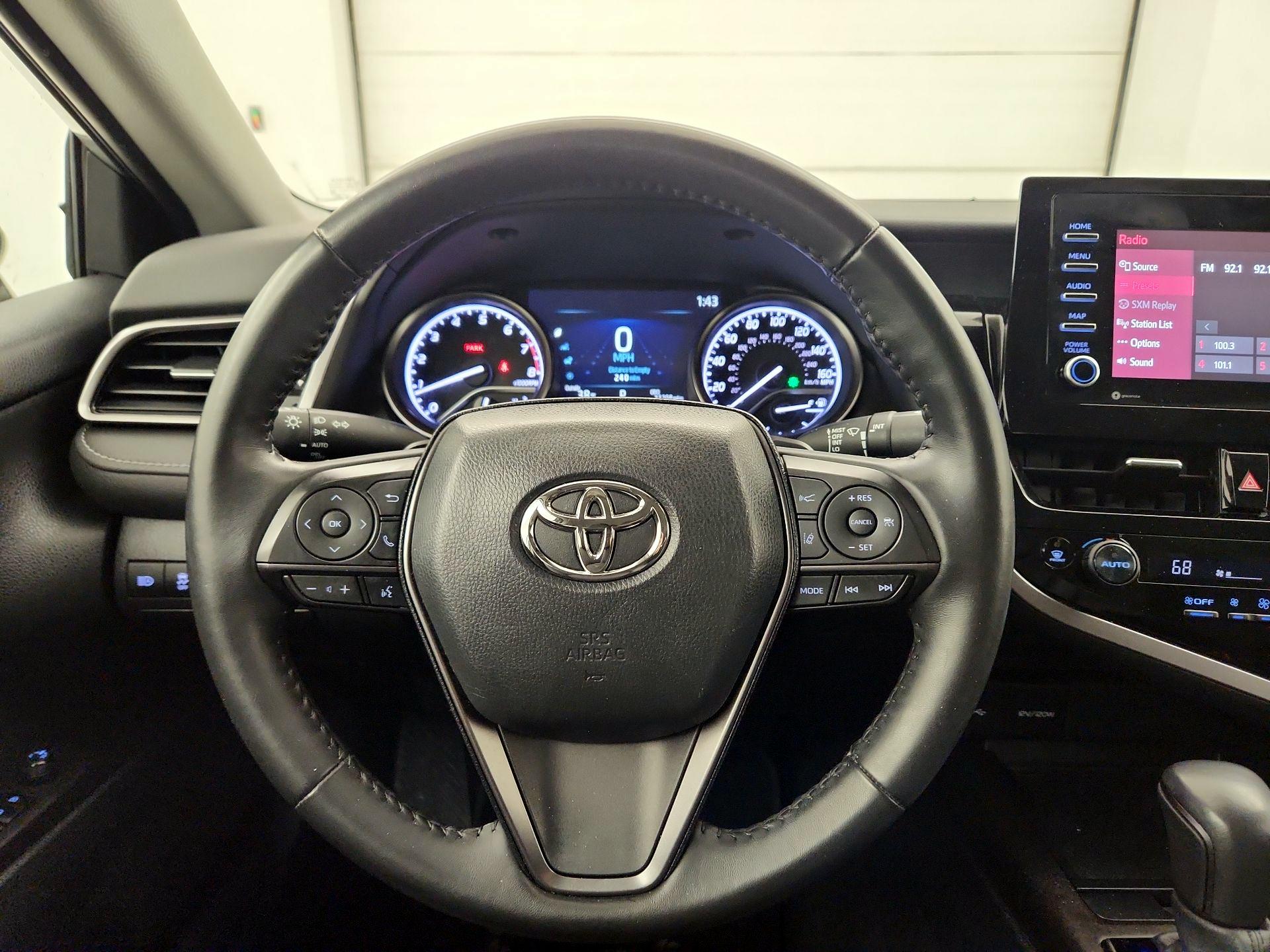 Thumbnail: 2023 Toyota Camry - 10