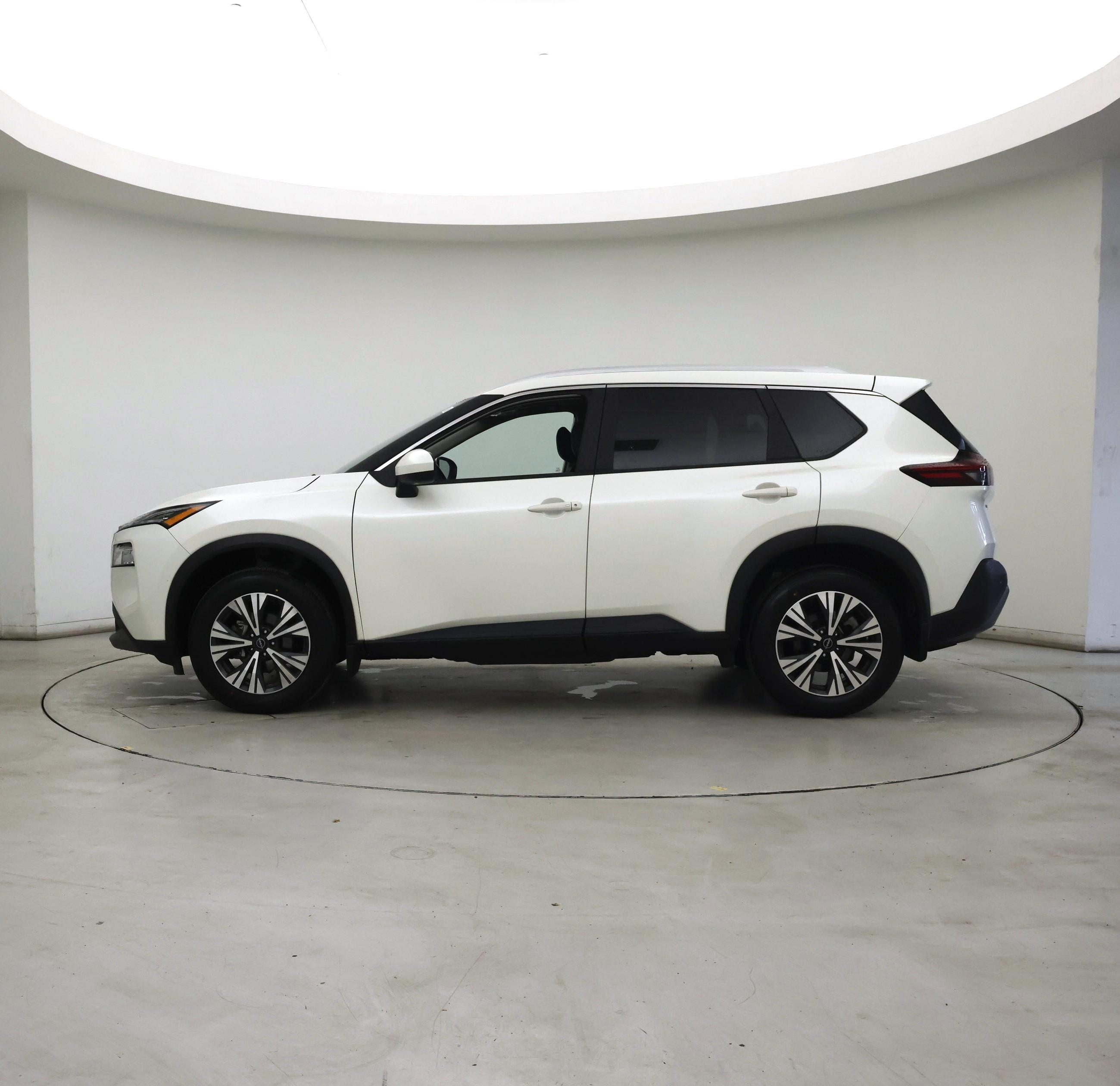 Thumbnail: 2023 Nissan Rogue - 3