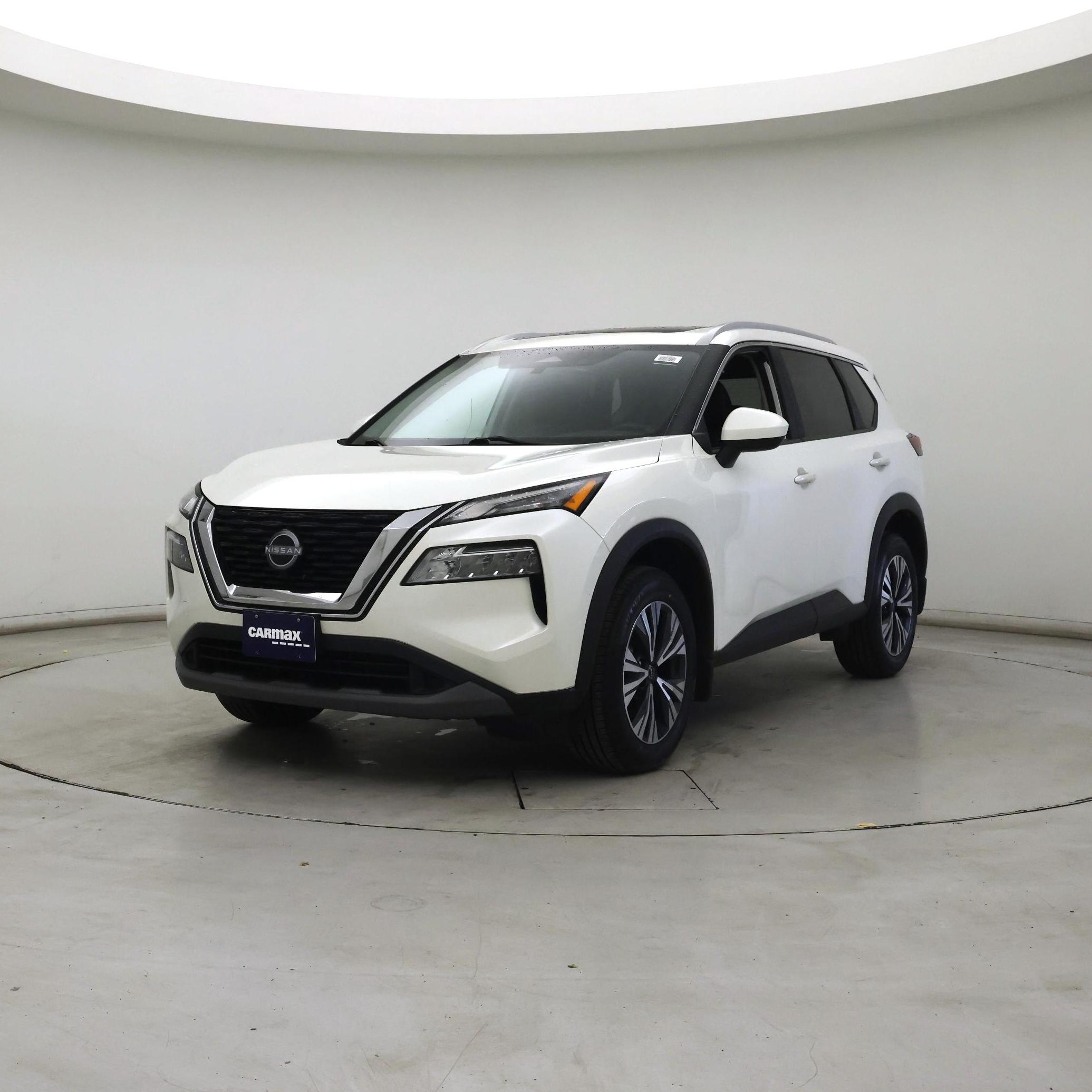 Thumbnail: 2023 Nissan Rogue - 4