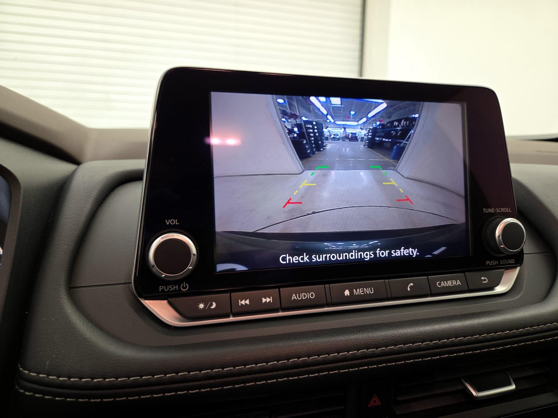 Thumbnail: 2023 Nissan Rogue - 13