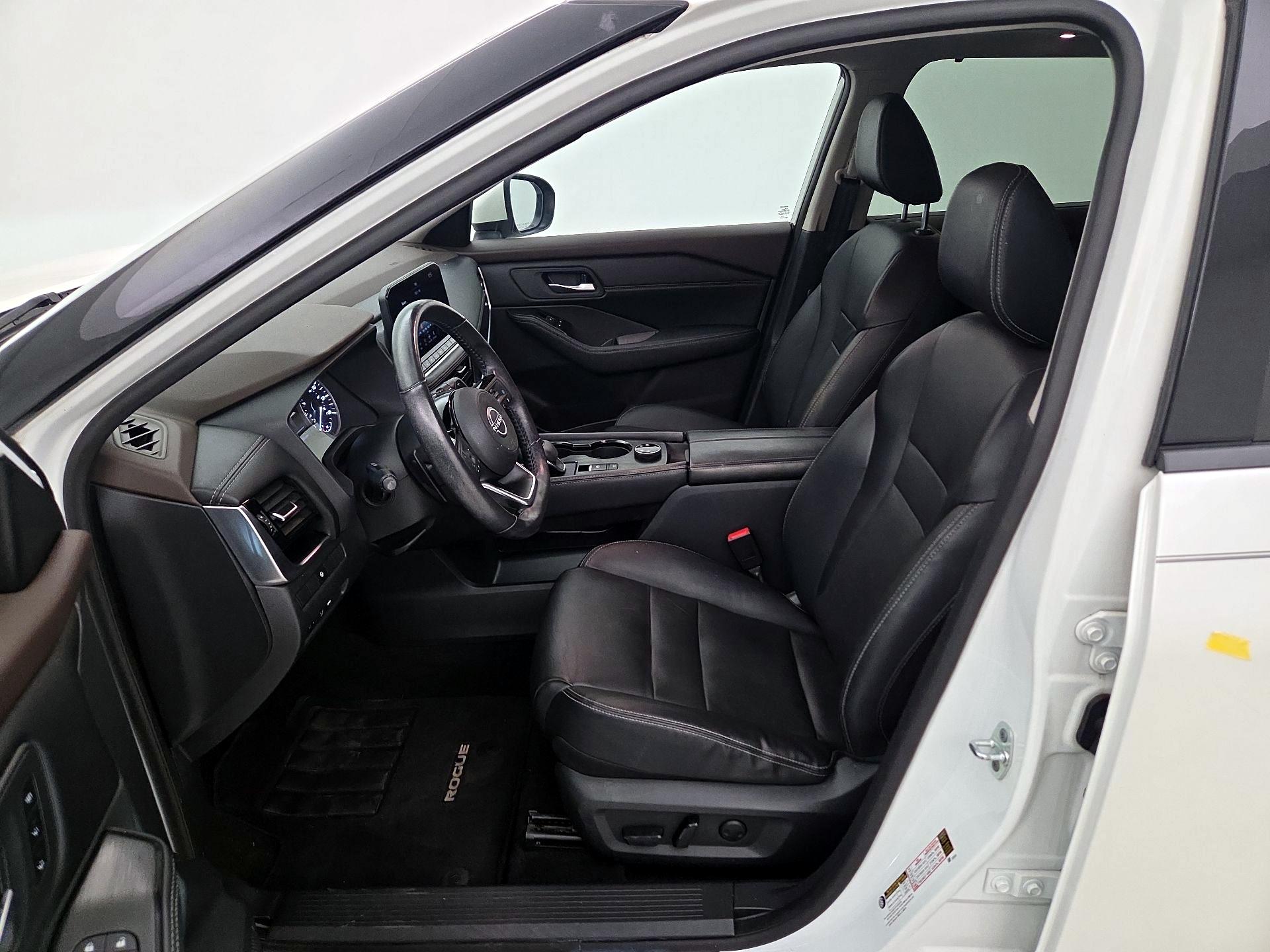 Thumbnail: 2023 Nissan Rogue - 11